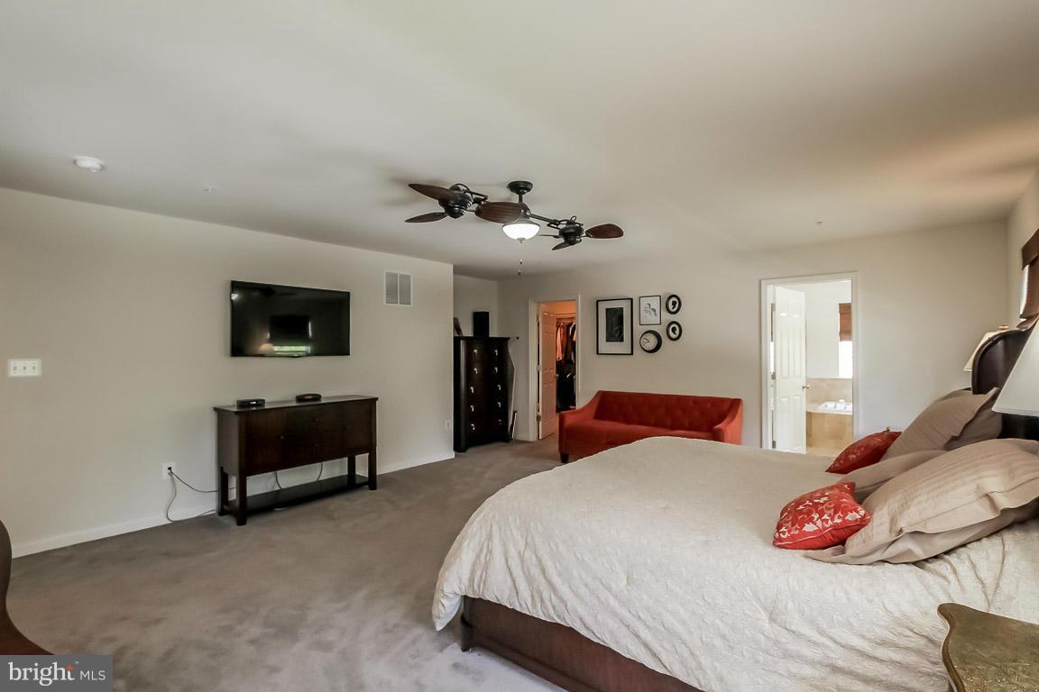 GREENHAVEN RUN - Residential