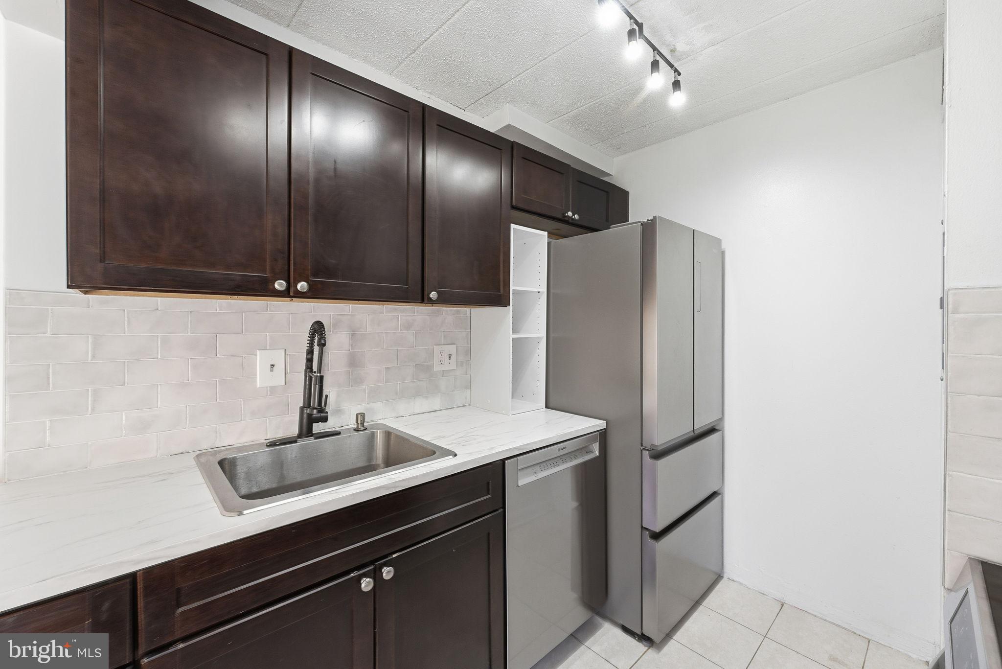 PRESIDENTIAL PARK - Residential