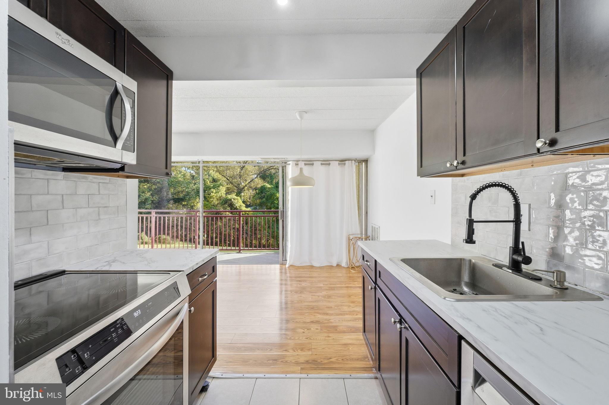 PRESIDENTIAL PARK - Residential