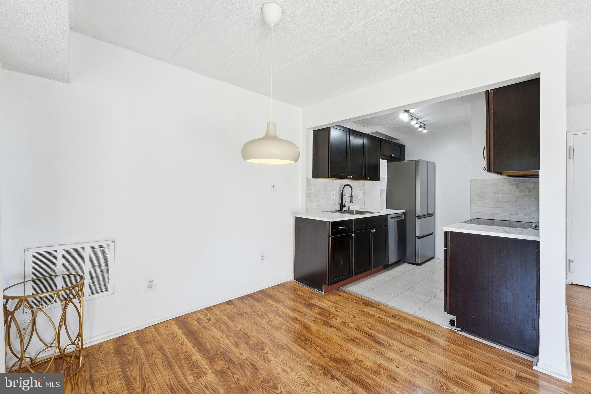 PRESIDENTIAL PARK - Residential