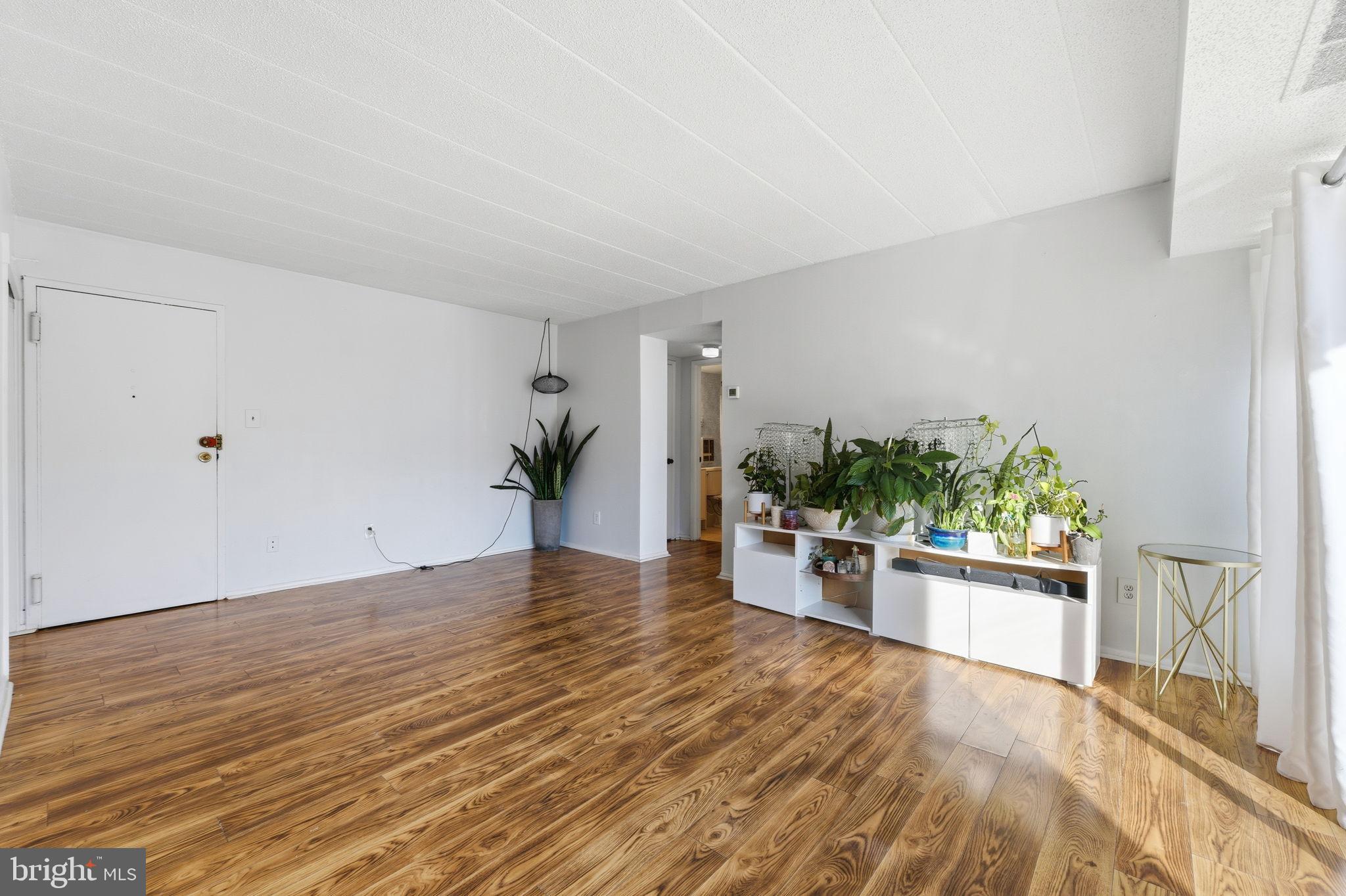 PRESIDENTIAL PARK - Residential