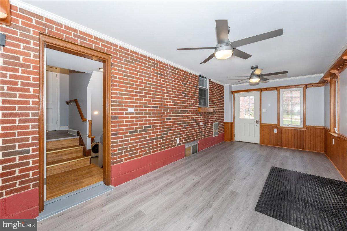 NORTH END - Residential Lease