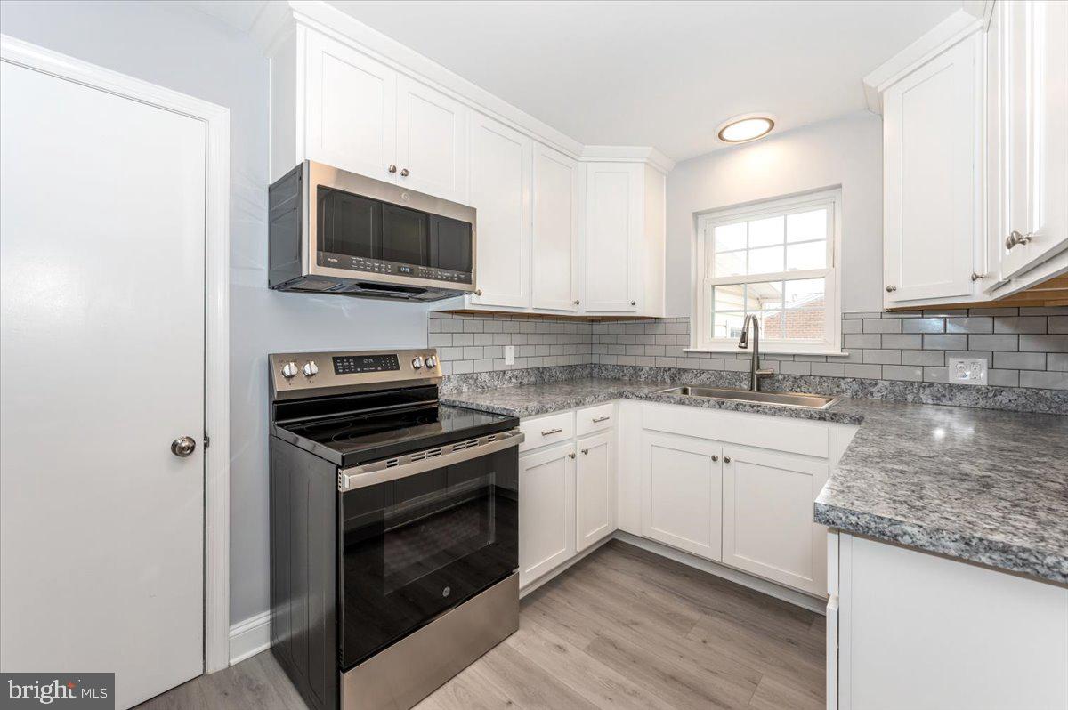 NORTH END - Residential Lease