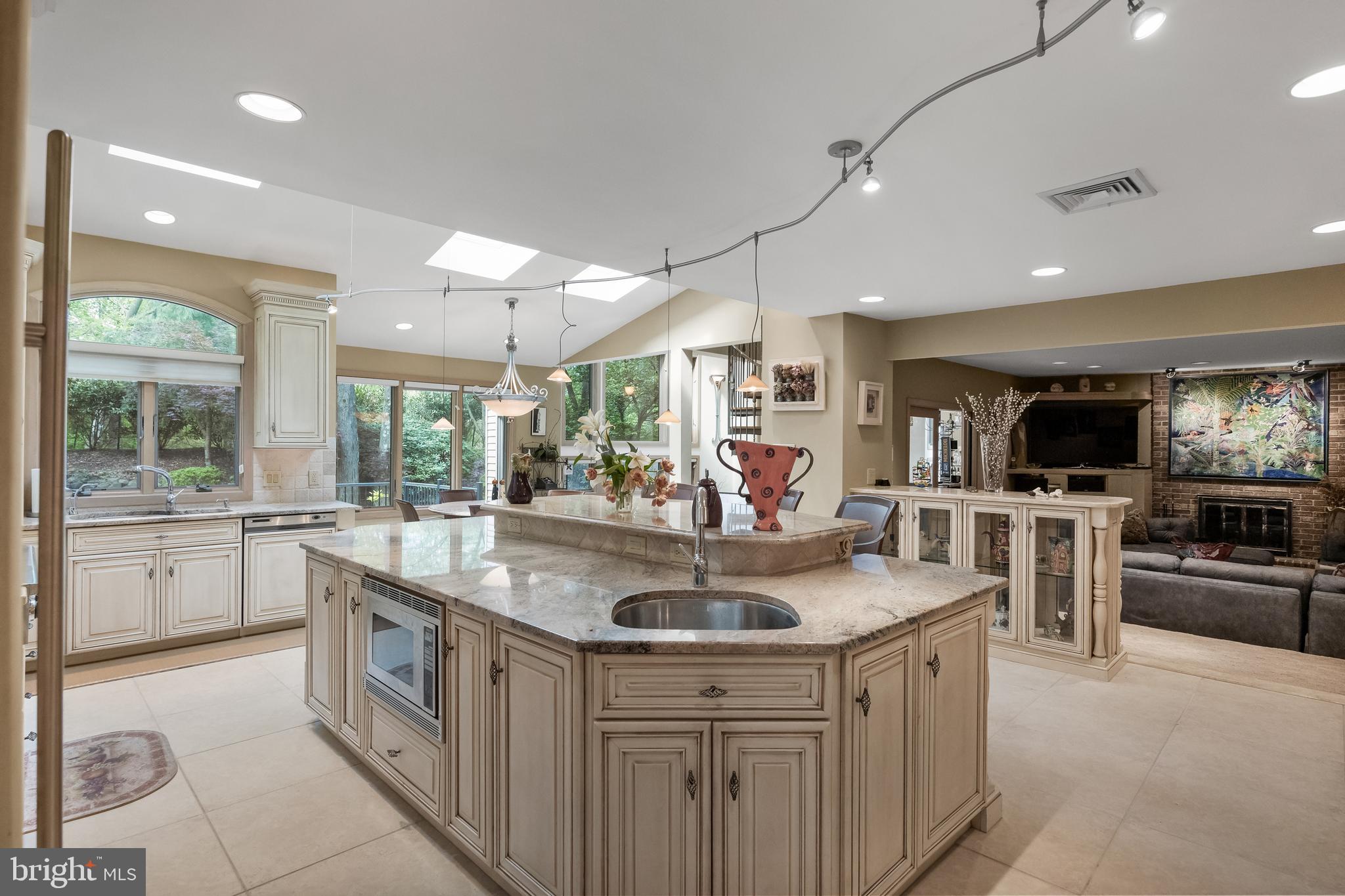 RIDINGS OF FOX RUN - Residential