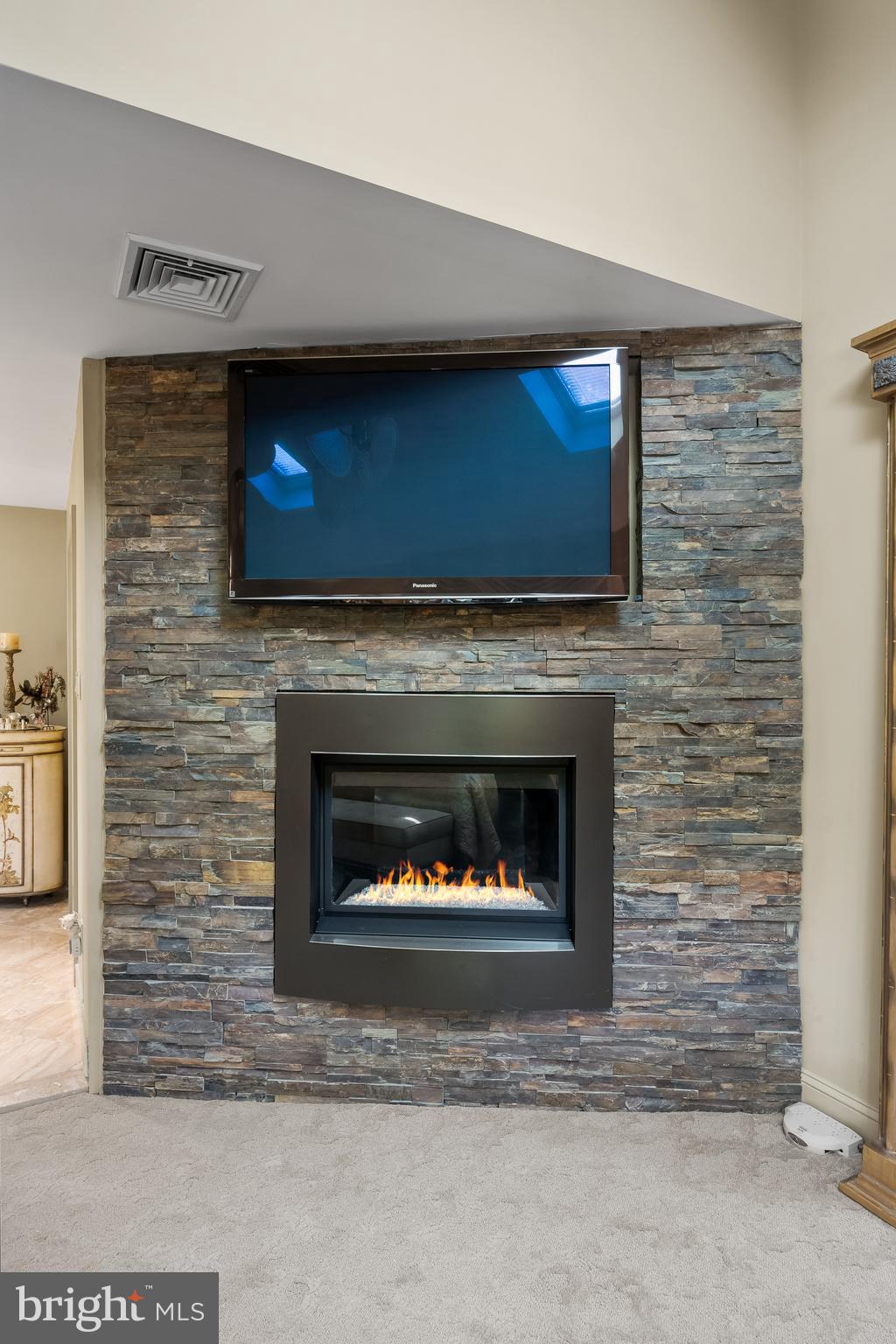 RIDINGS OF FOX RUN - Residential