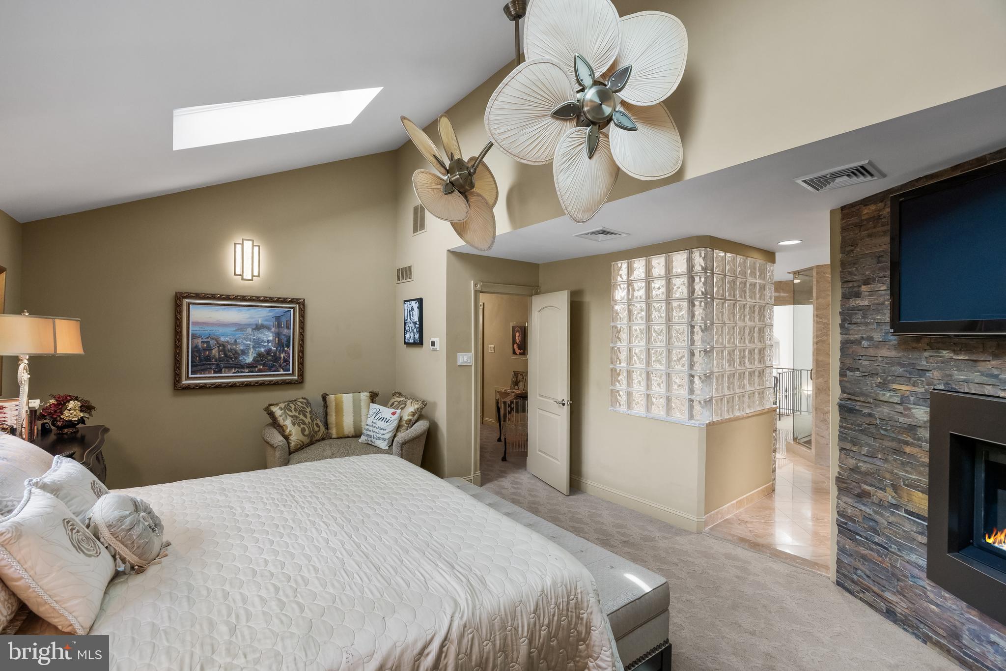 RIDINGS OF FOX RUN - Residential