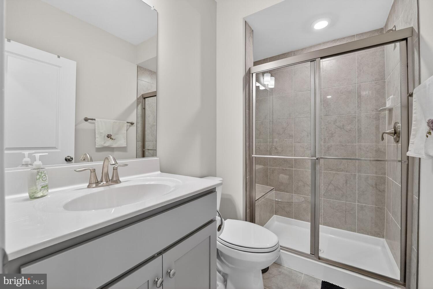 BEECHFIELD MANORS - Residential