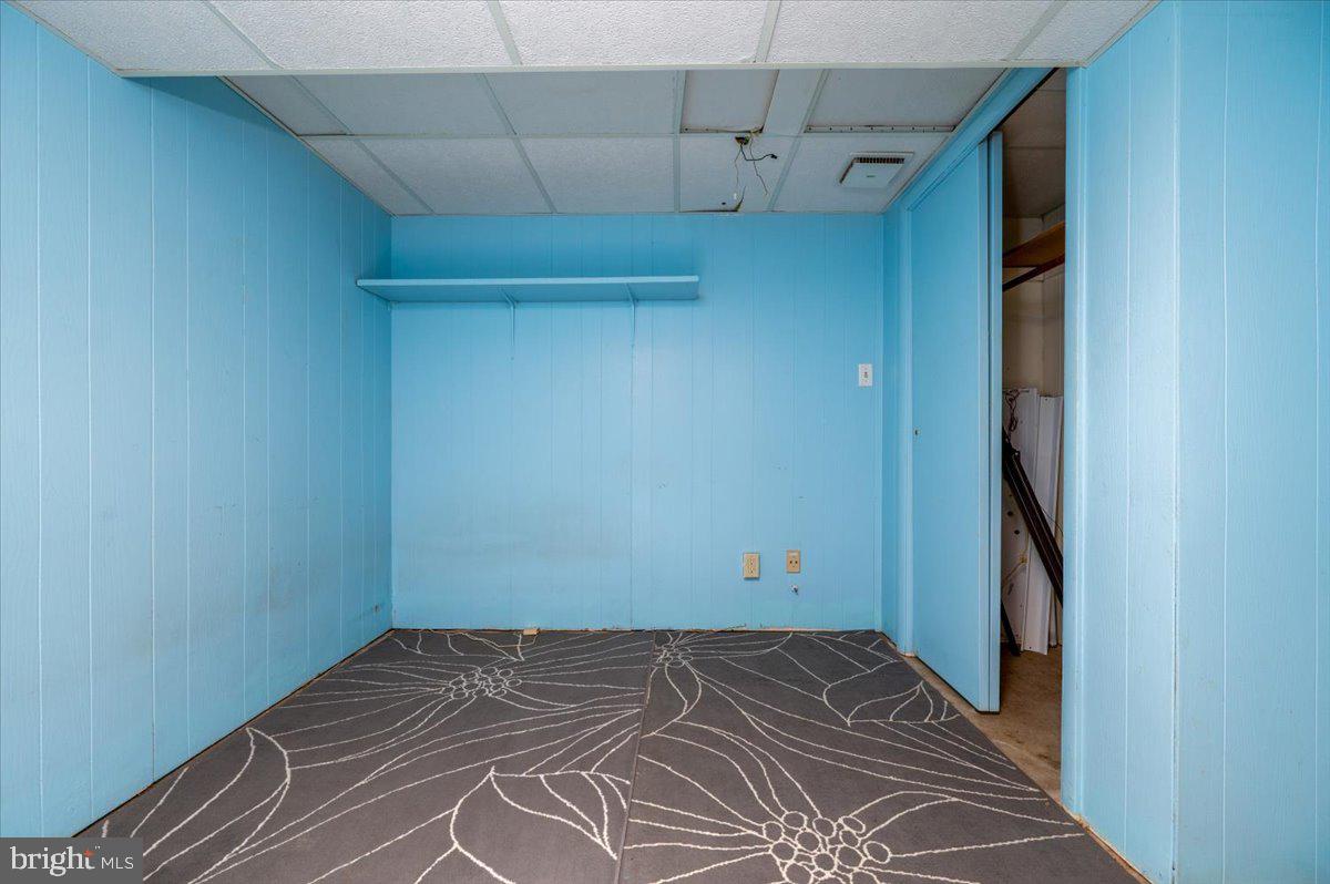 HARWOOD MANOR - Residential