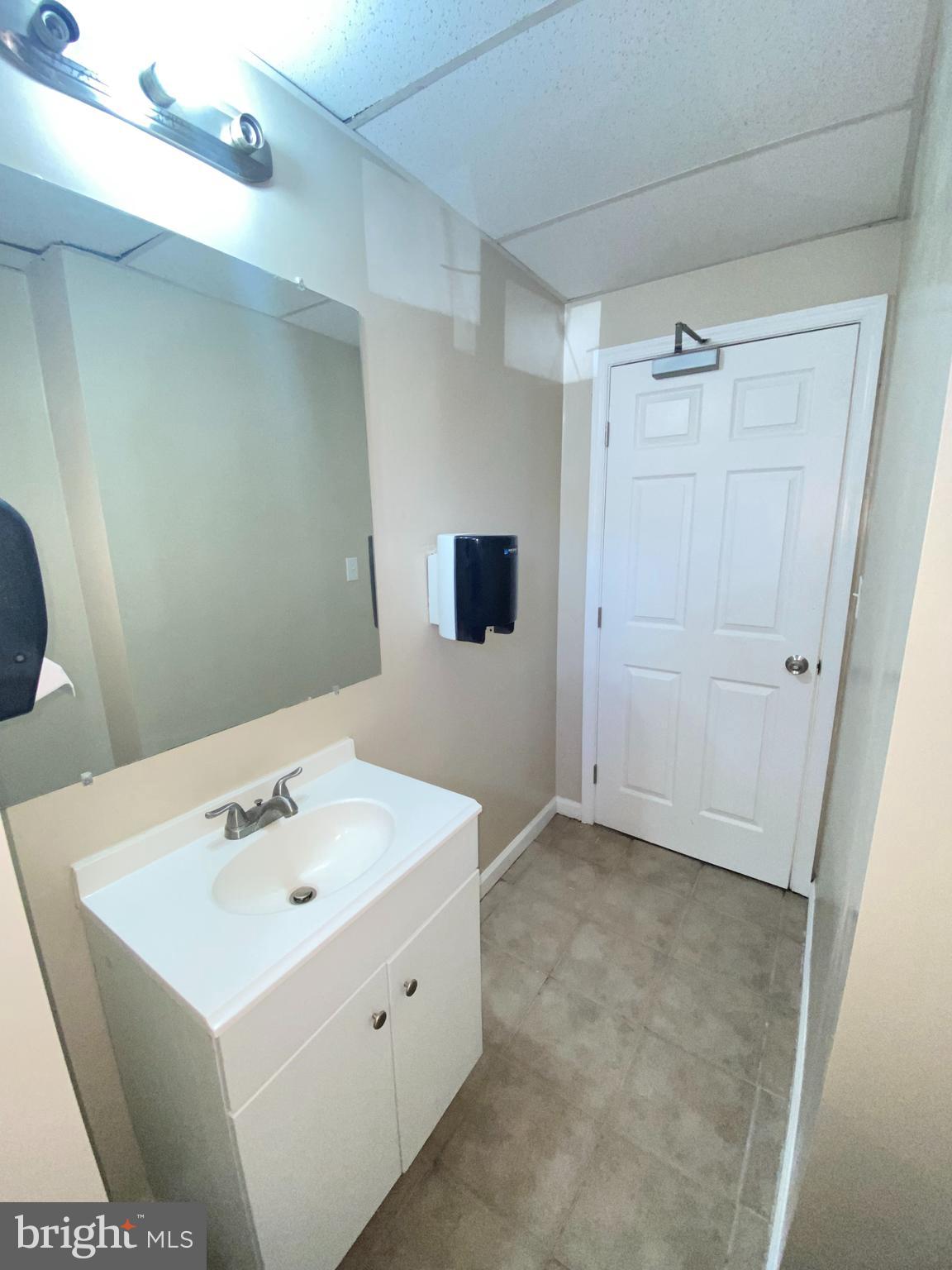 FEDERAL HILL HISTORIC DISTRICT - Commercial Sale