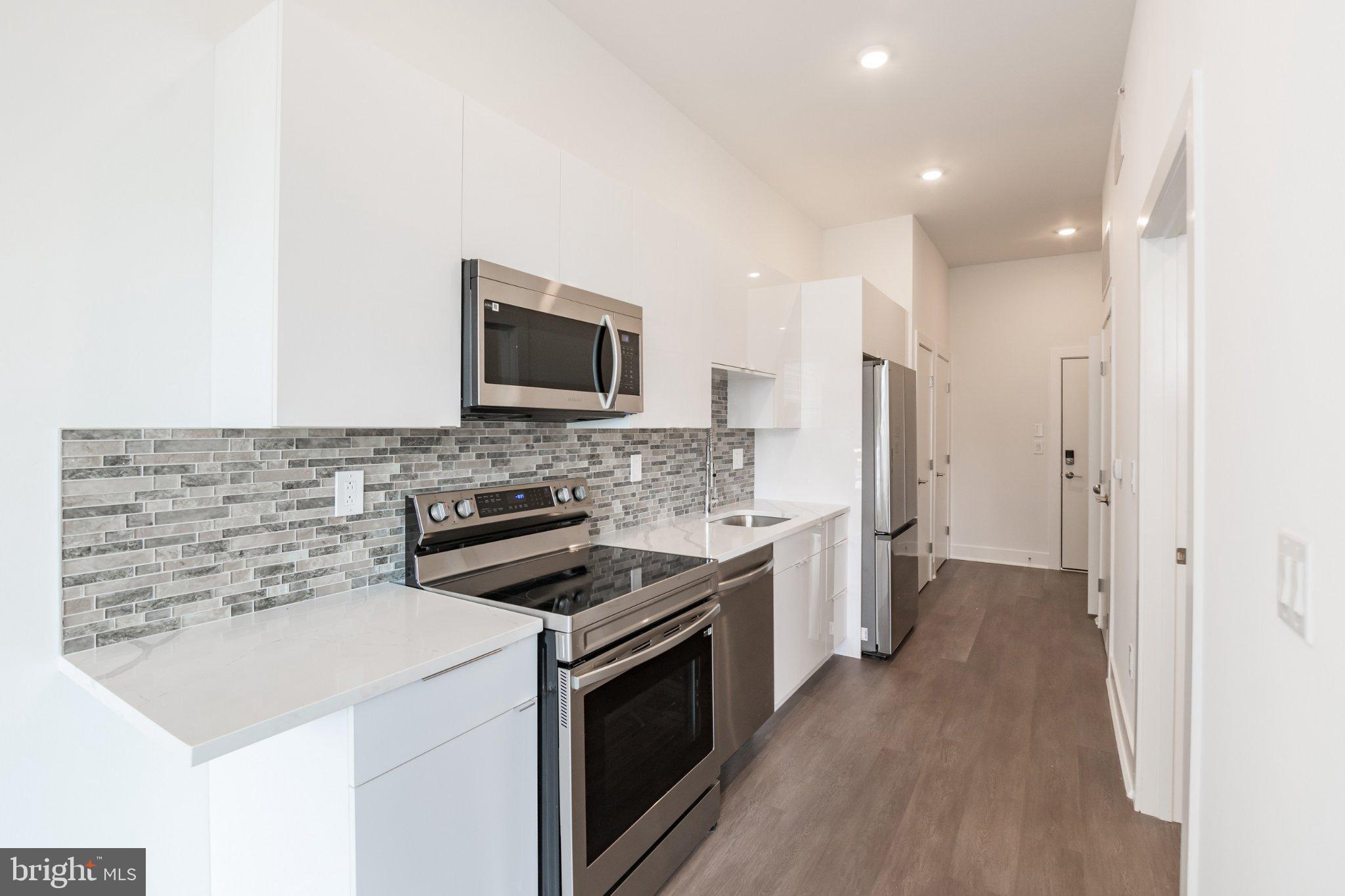 813 N BROAD STREET UNIT 413