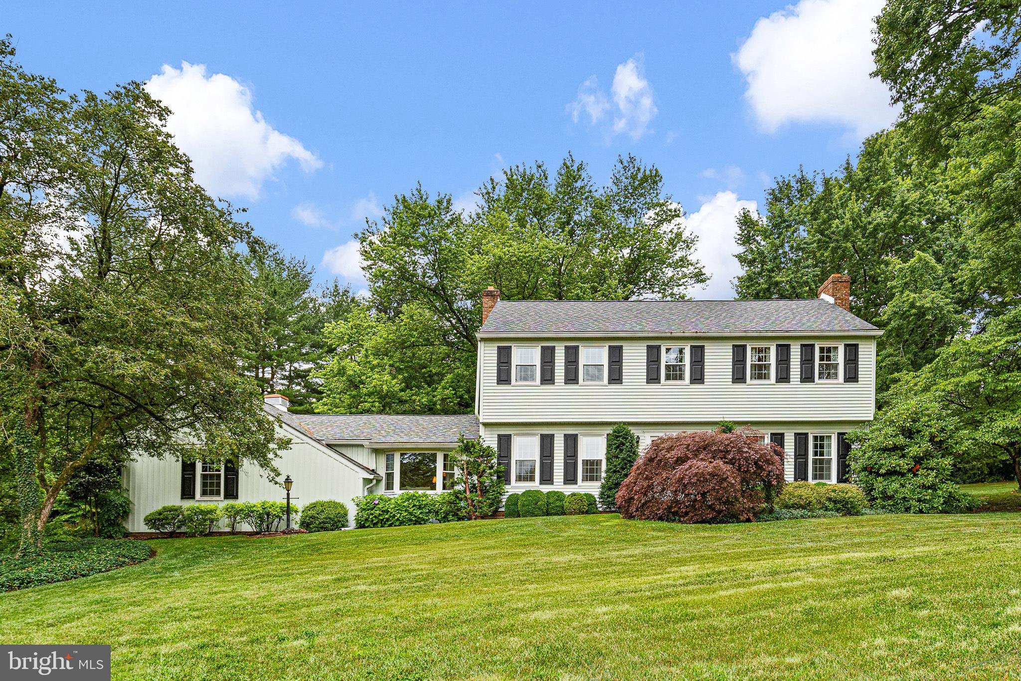 101 BRIDLESHIRE COURT
