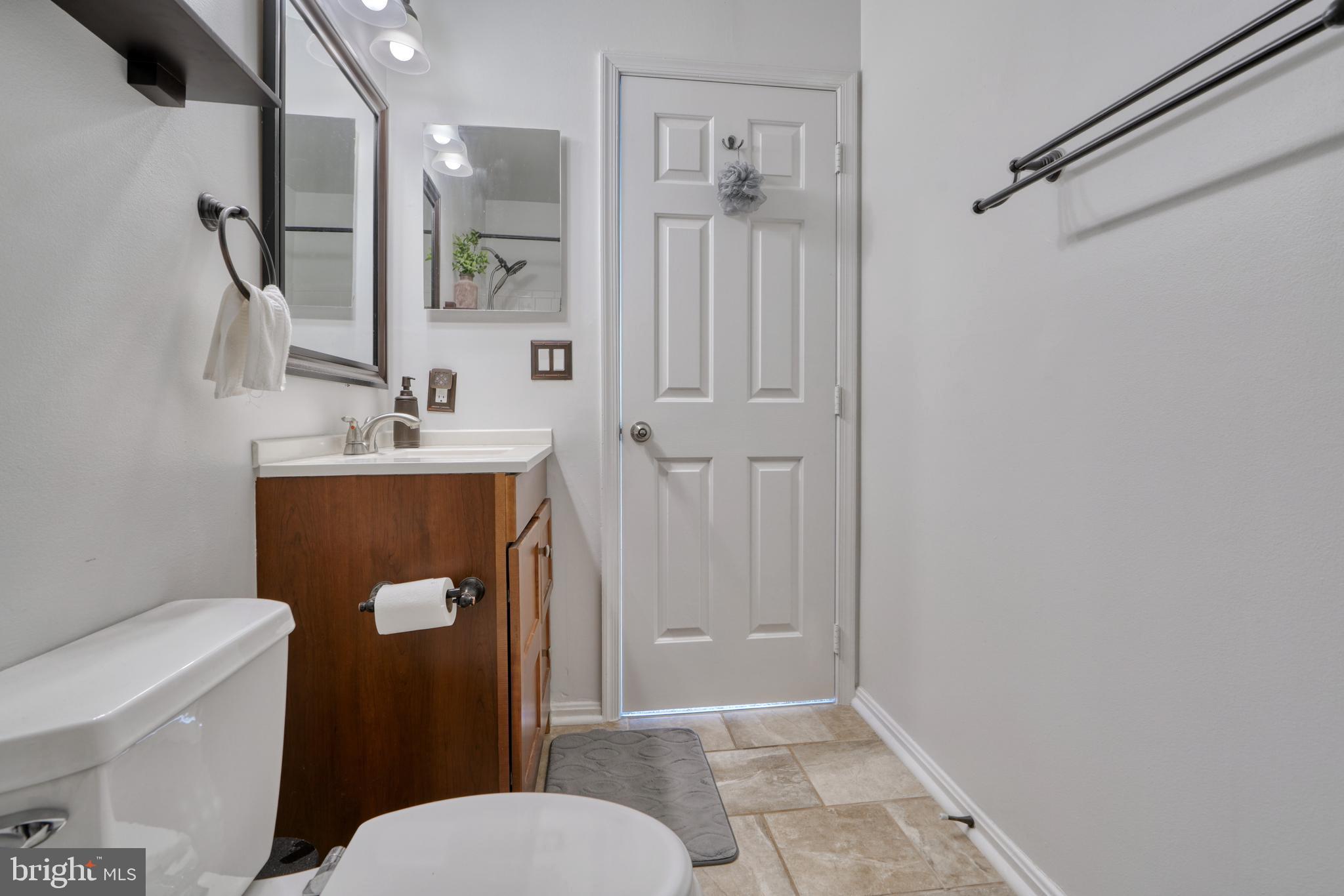 NEWTOWN - Residential