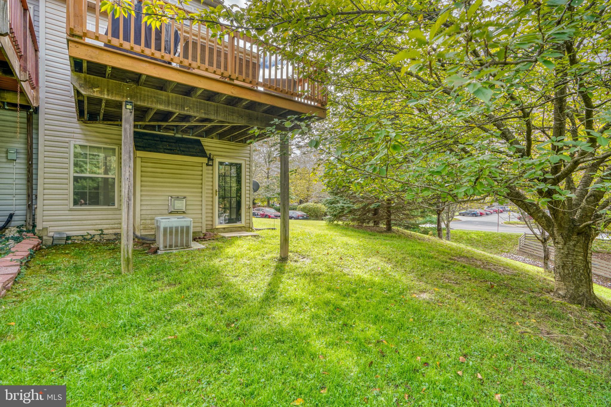 NEWTOWN - Residential