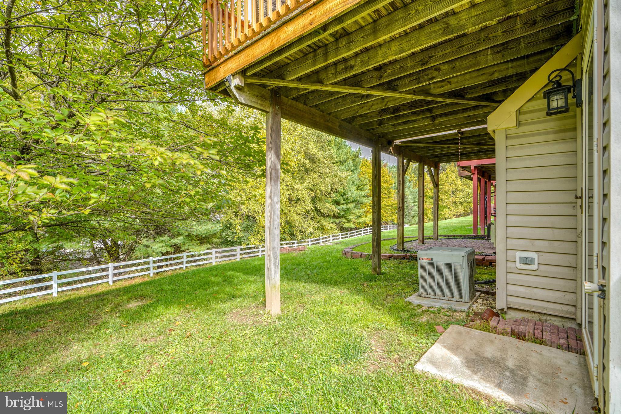 NEWTOWN - Residential