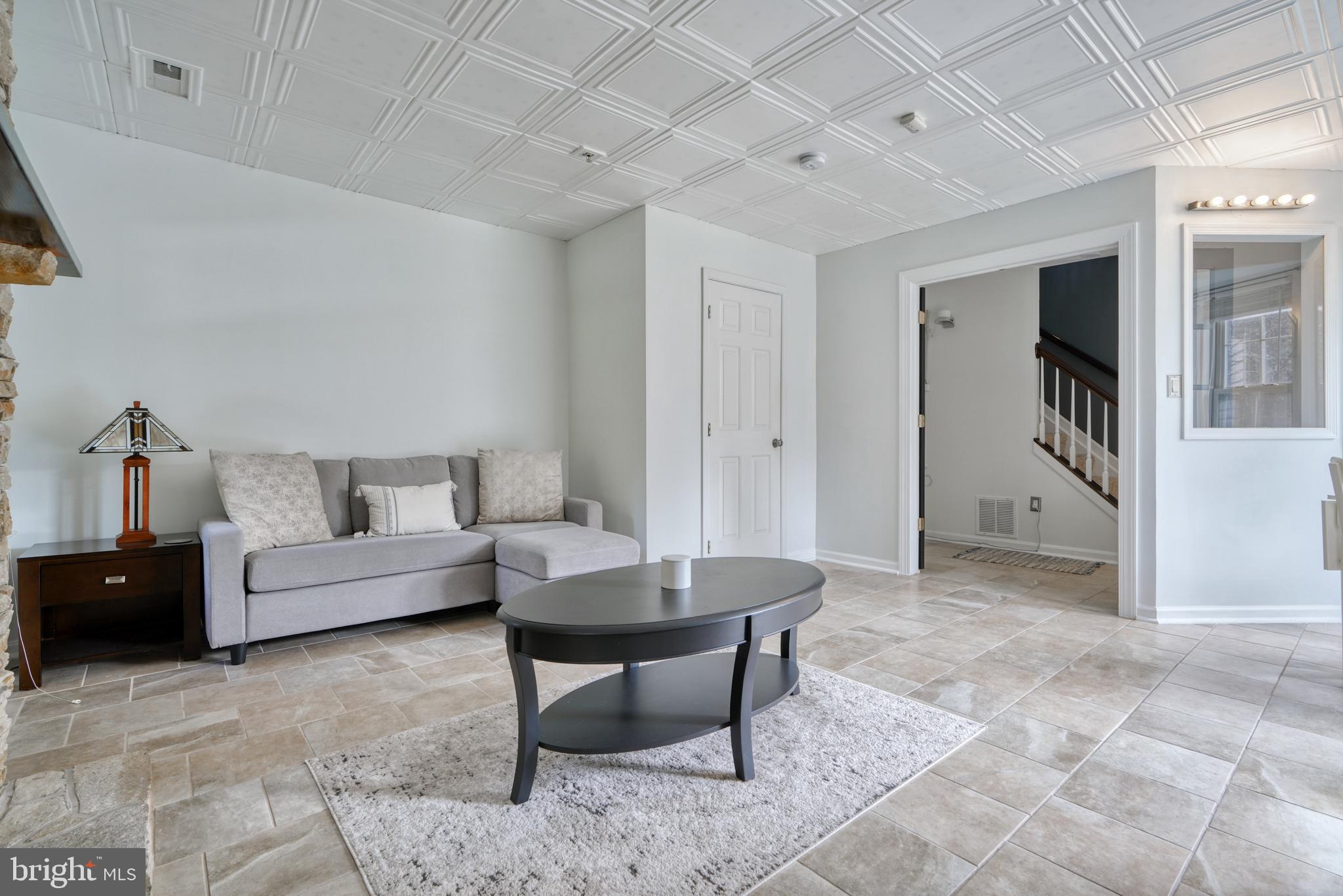 NEWTOWN - Residential