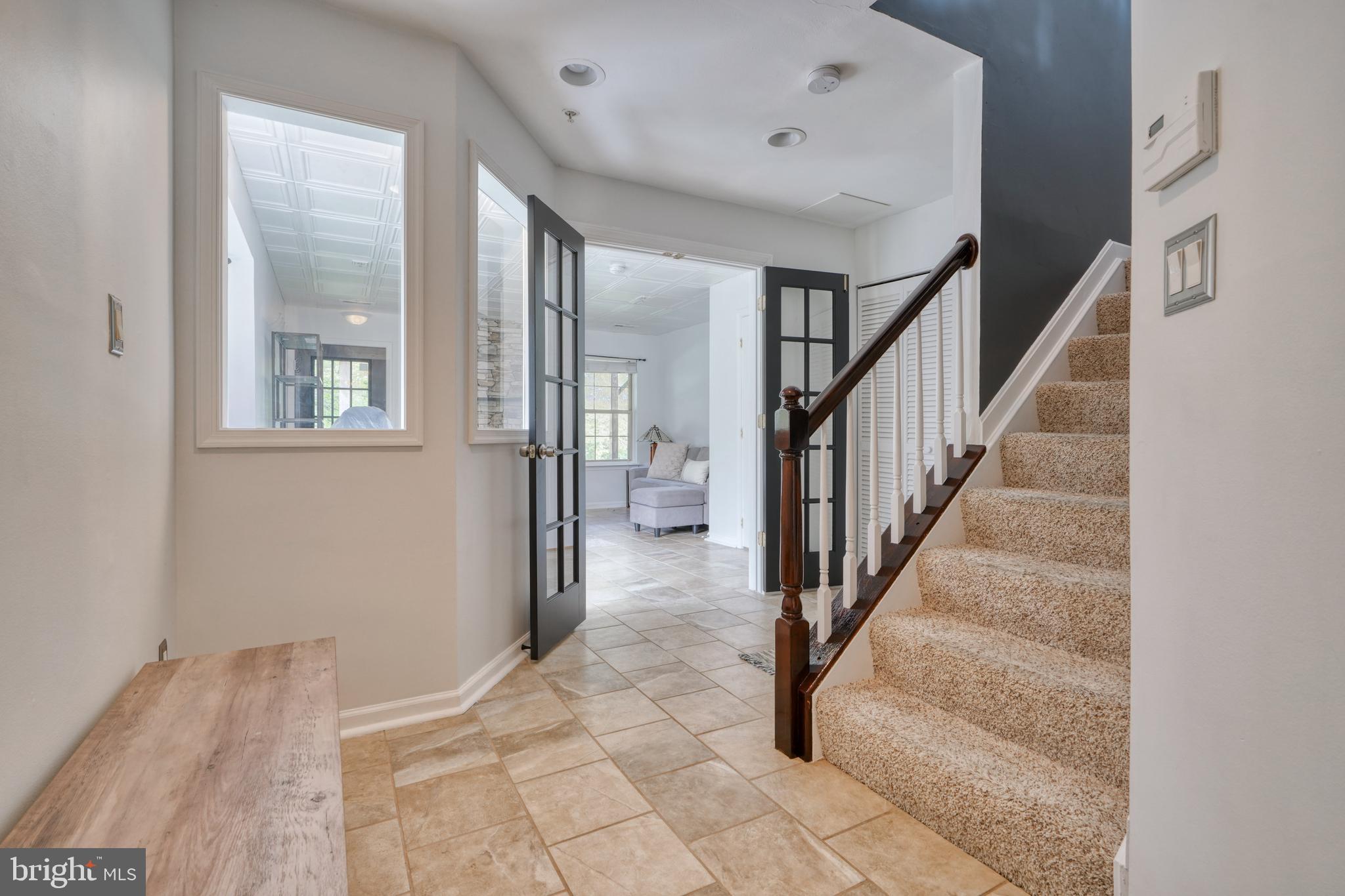 NEWTOWN - Residential