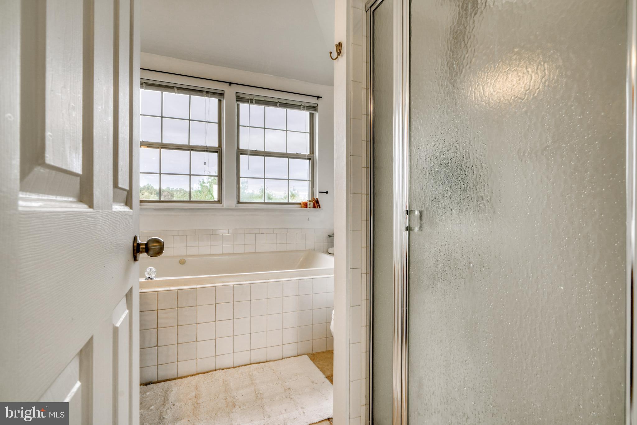 NEWTOWN - Residential