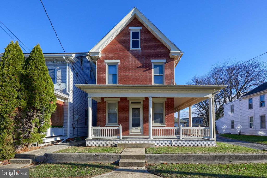 Photo of 139 S Grant Street, MANHEIM, PA 17545 (MLS # PALA2061504)