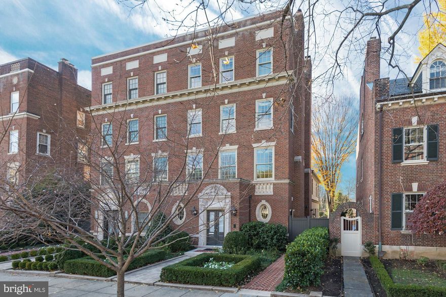 Entered for Comp purposes.  Sold privately