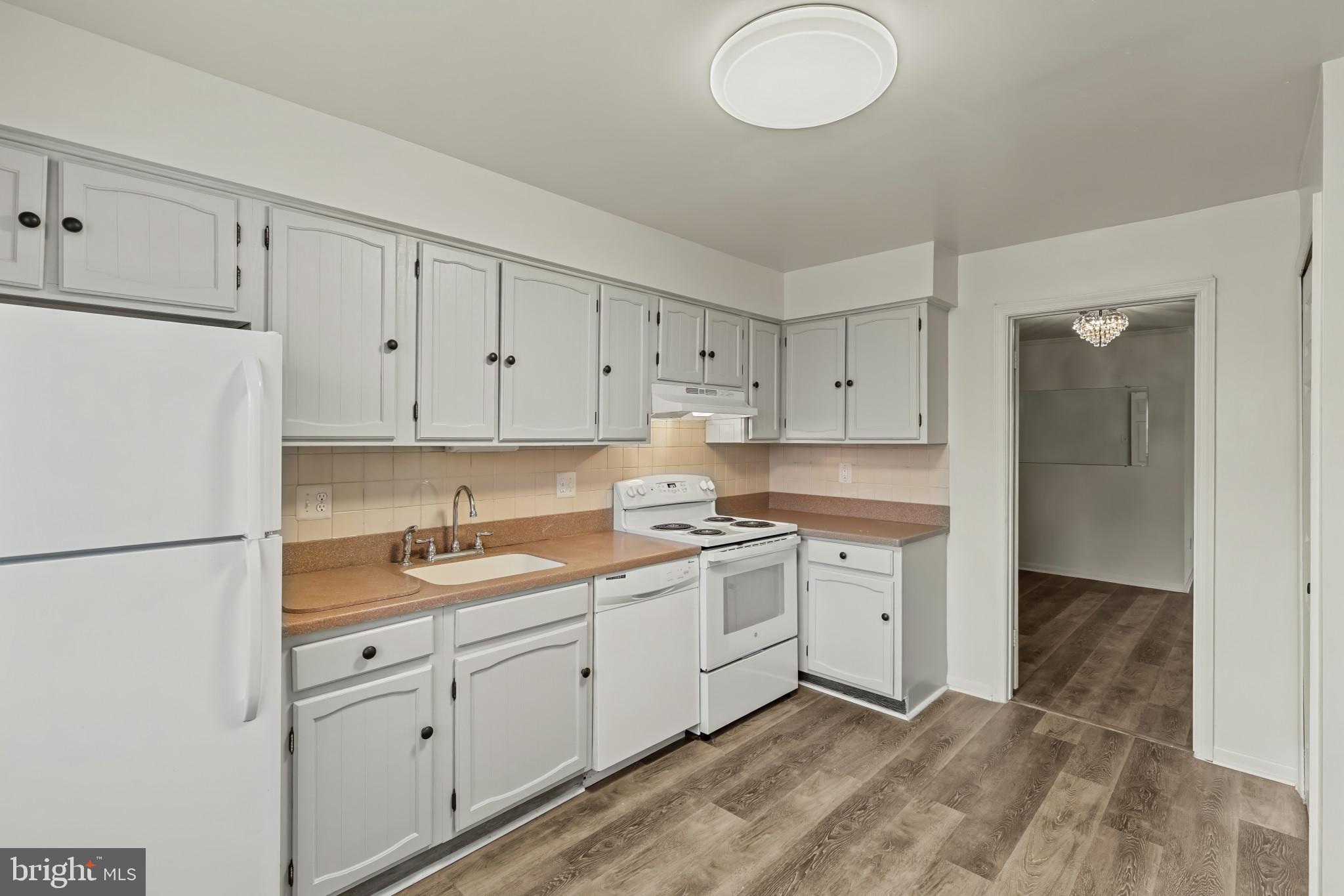 CANDLEWOOD - Residential