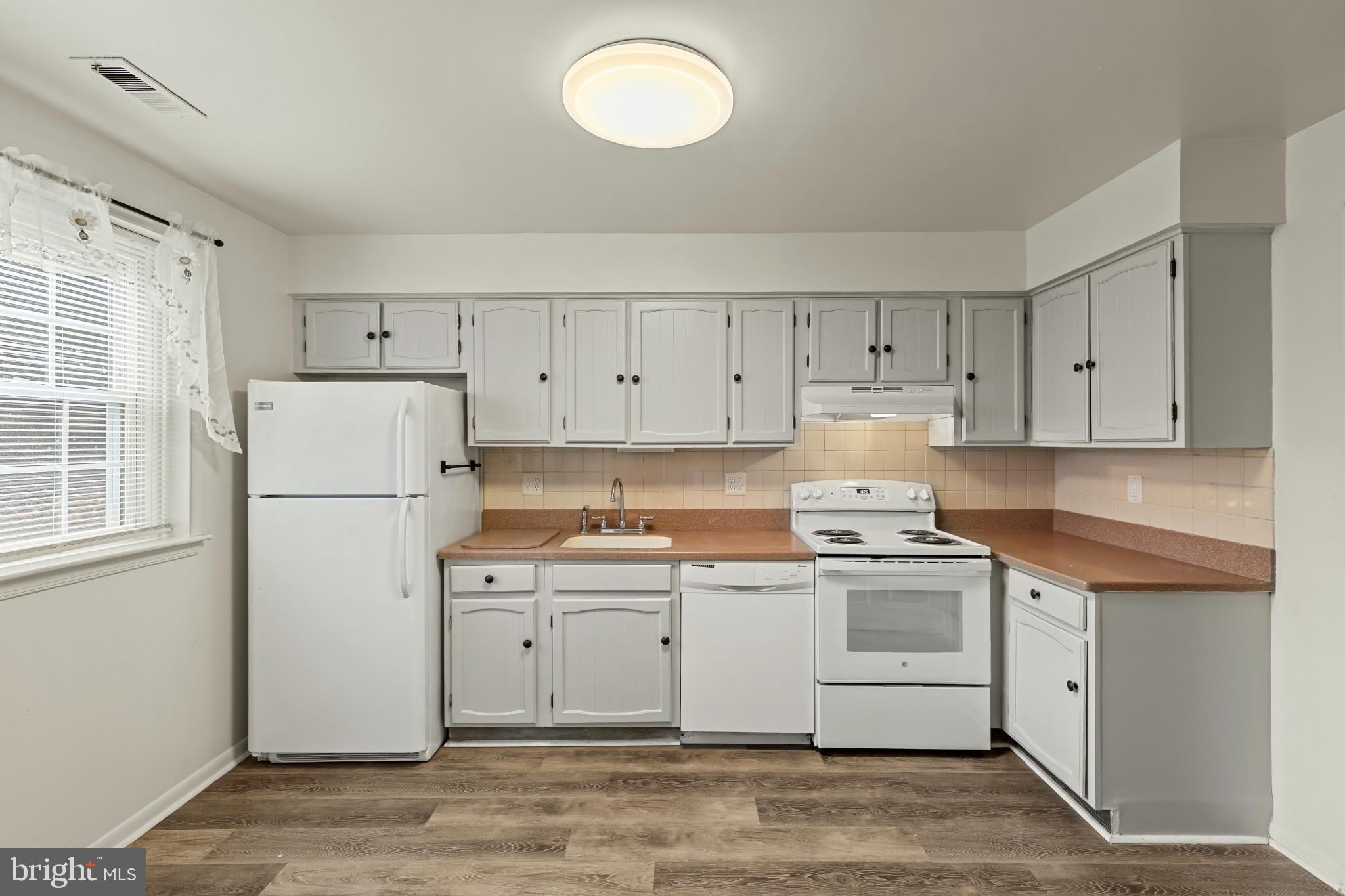 CANDLEWOOD - Residential