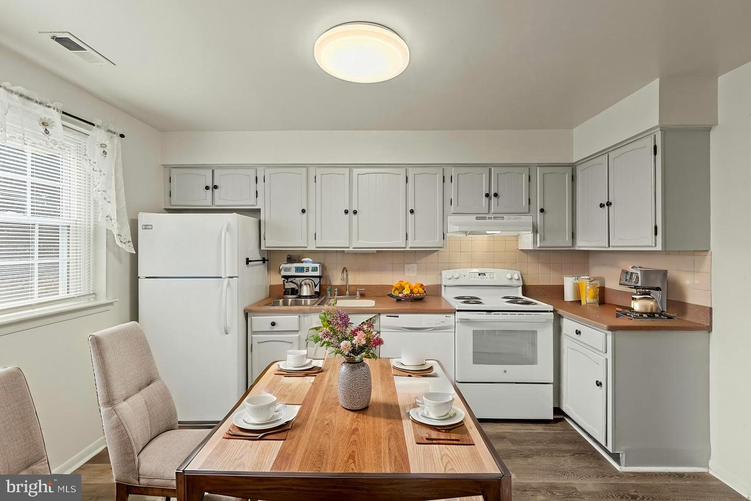 CANDLEWOOD - Residential