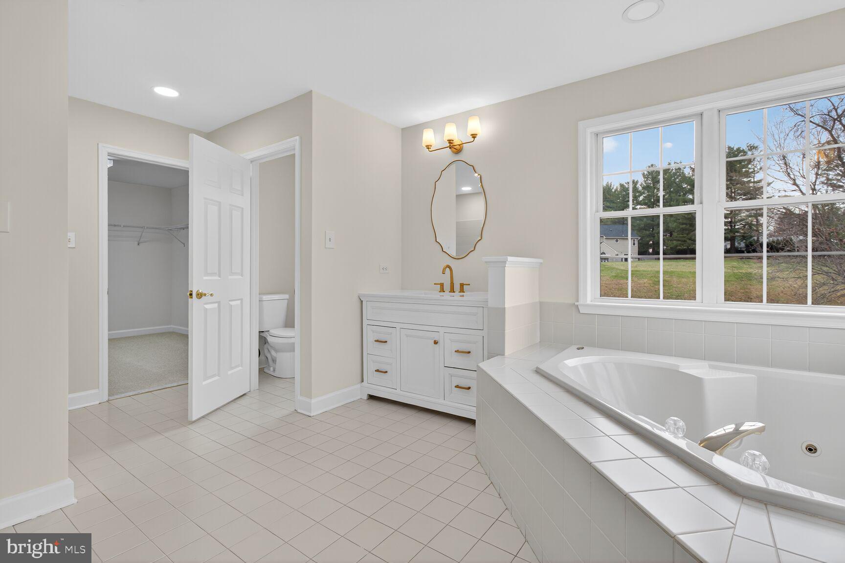 GOVERNORS RUN - Residential