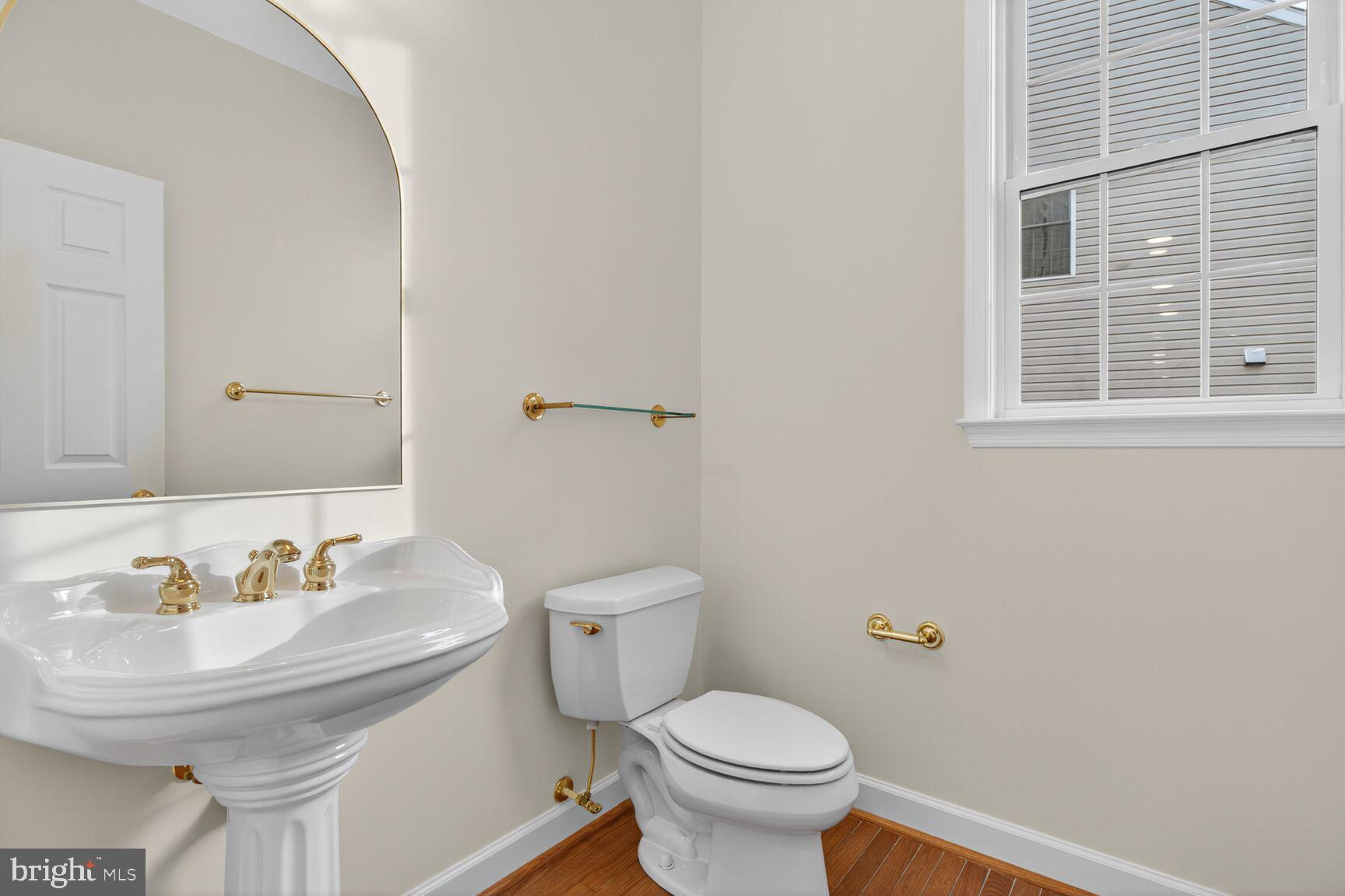 GOVERNORS RUN - Residential