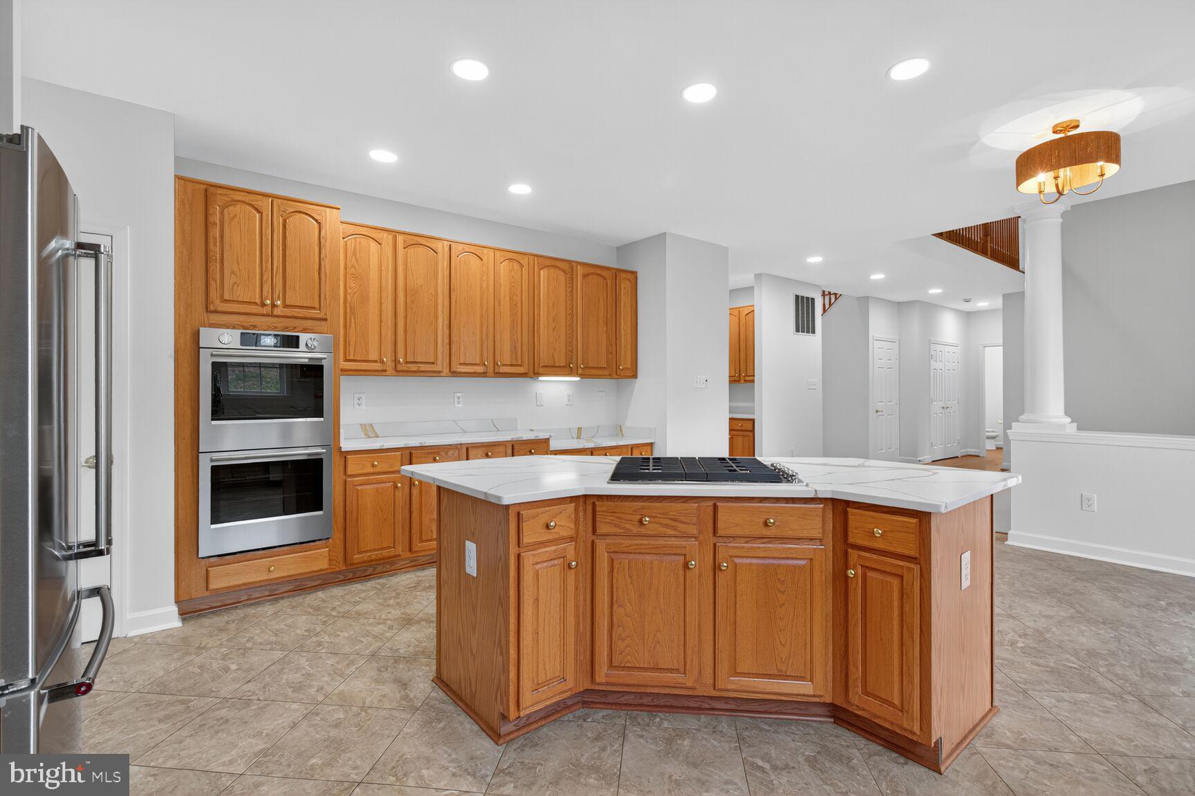 GOVERNORS RUN - Residential