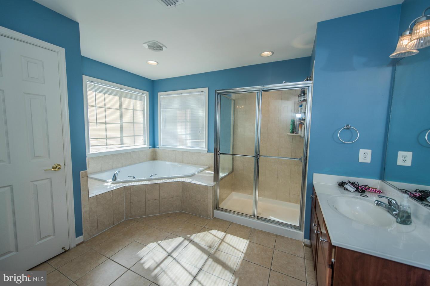 THE GALLERY - Residential