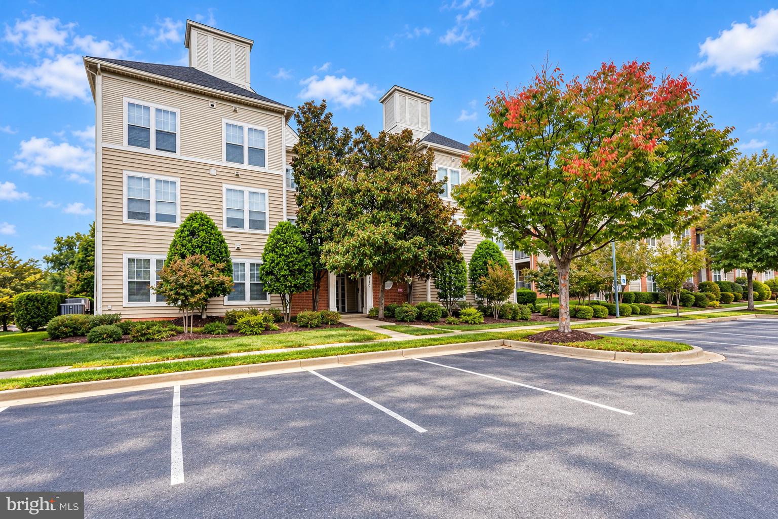 110 WATKINS POND BOULEVARD 1-201