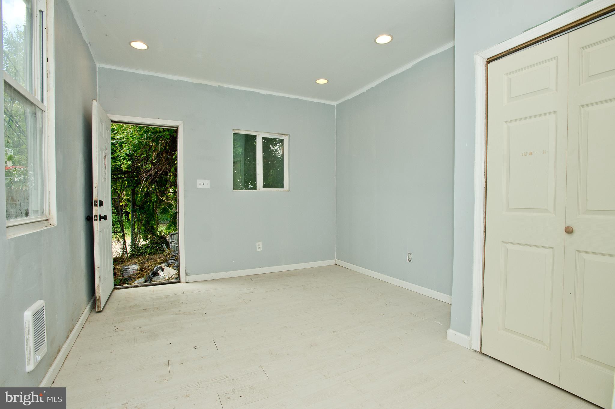 HUNTING PARK - Residential