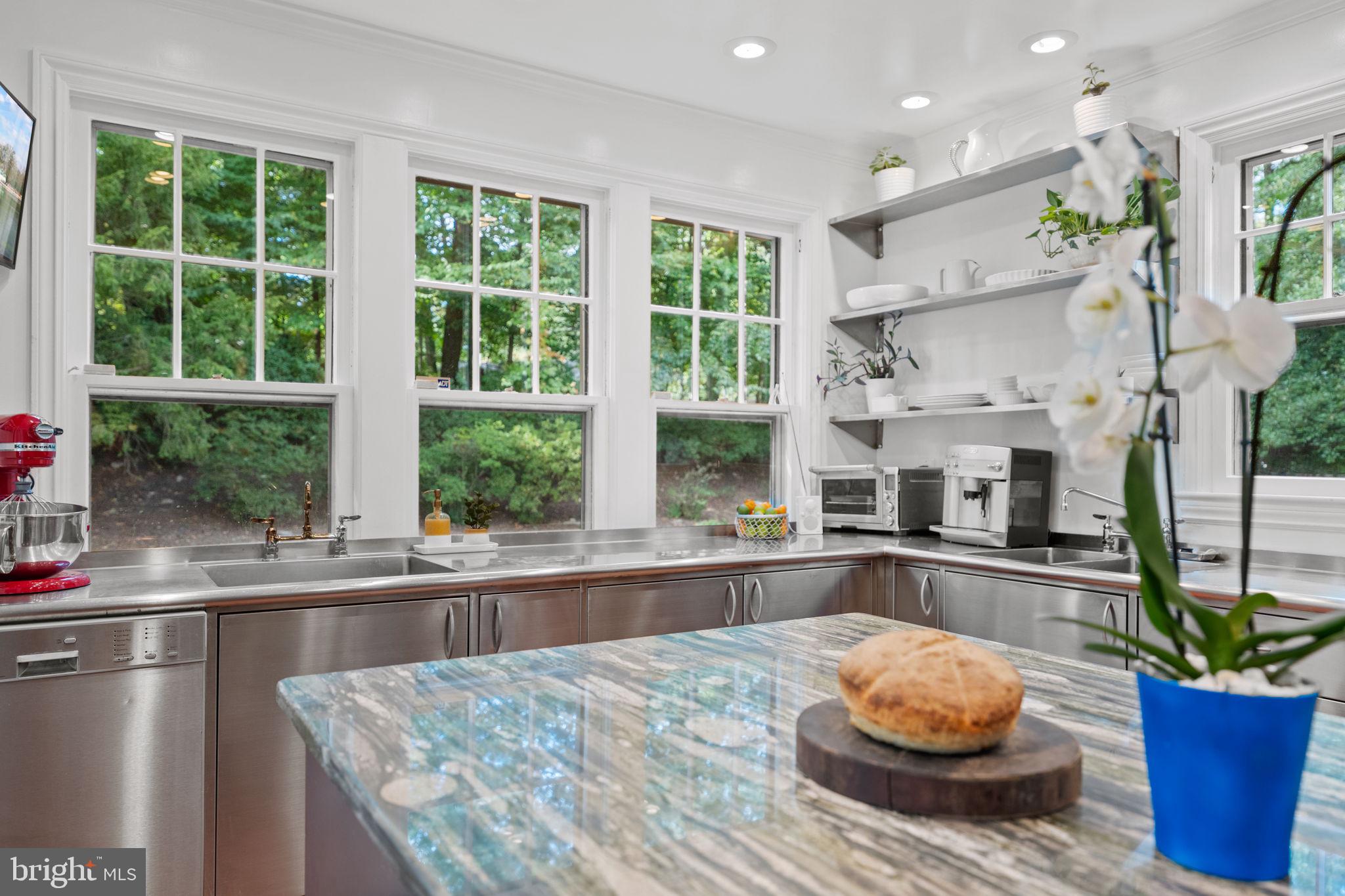 TAKOMA PARK - Residential