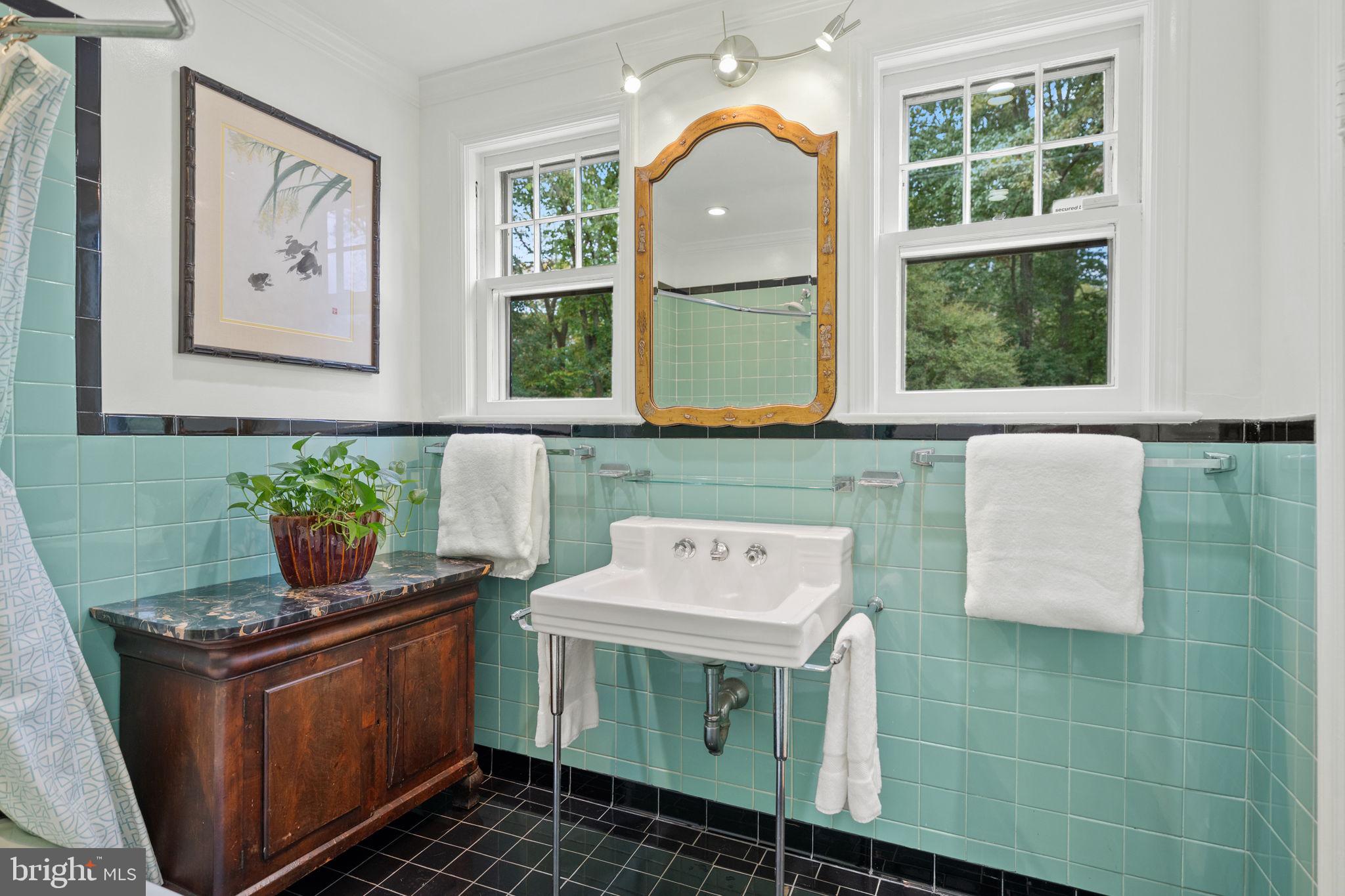 TAKOMA PARK - Residential