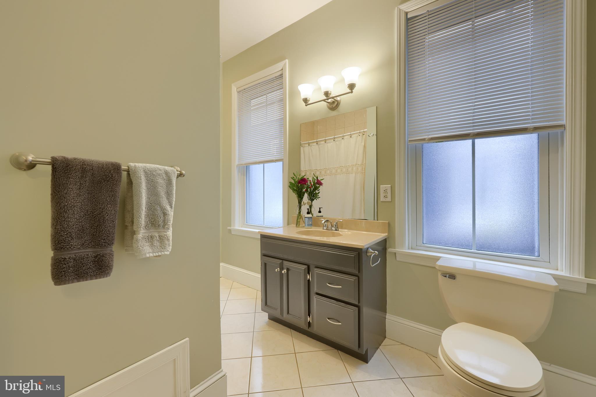 LANCASTER - Residential