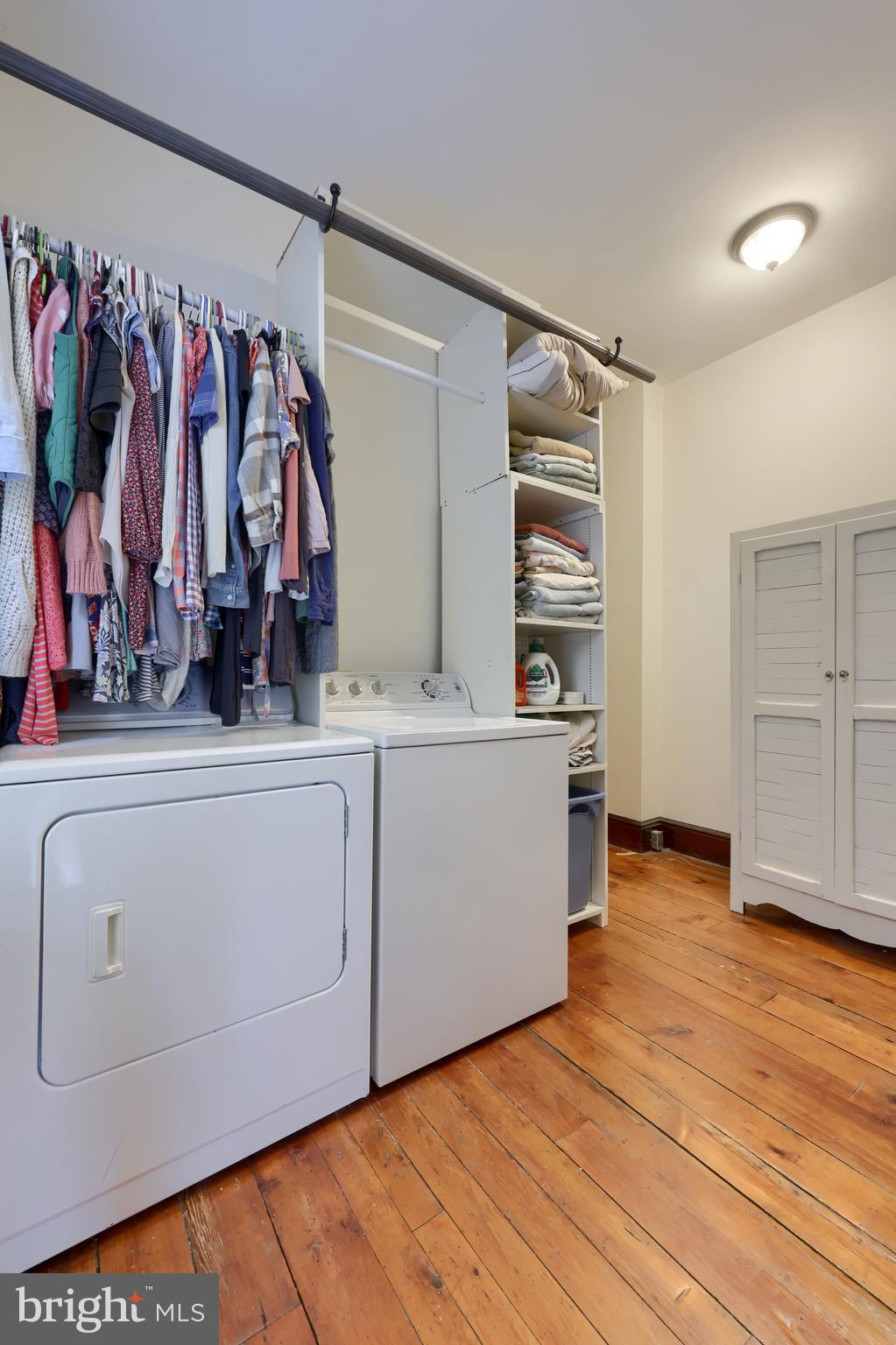 LANCASTER - Residential