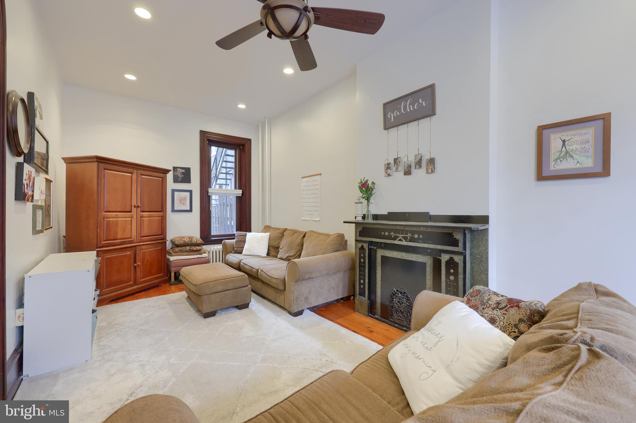 LANCASTER - Residential