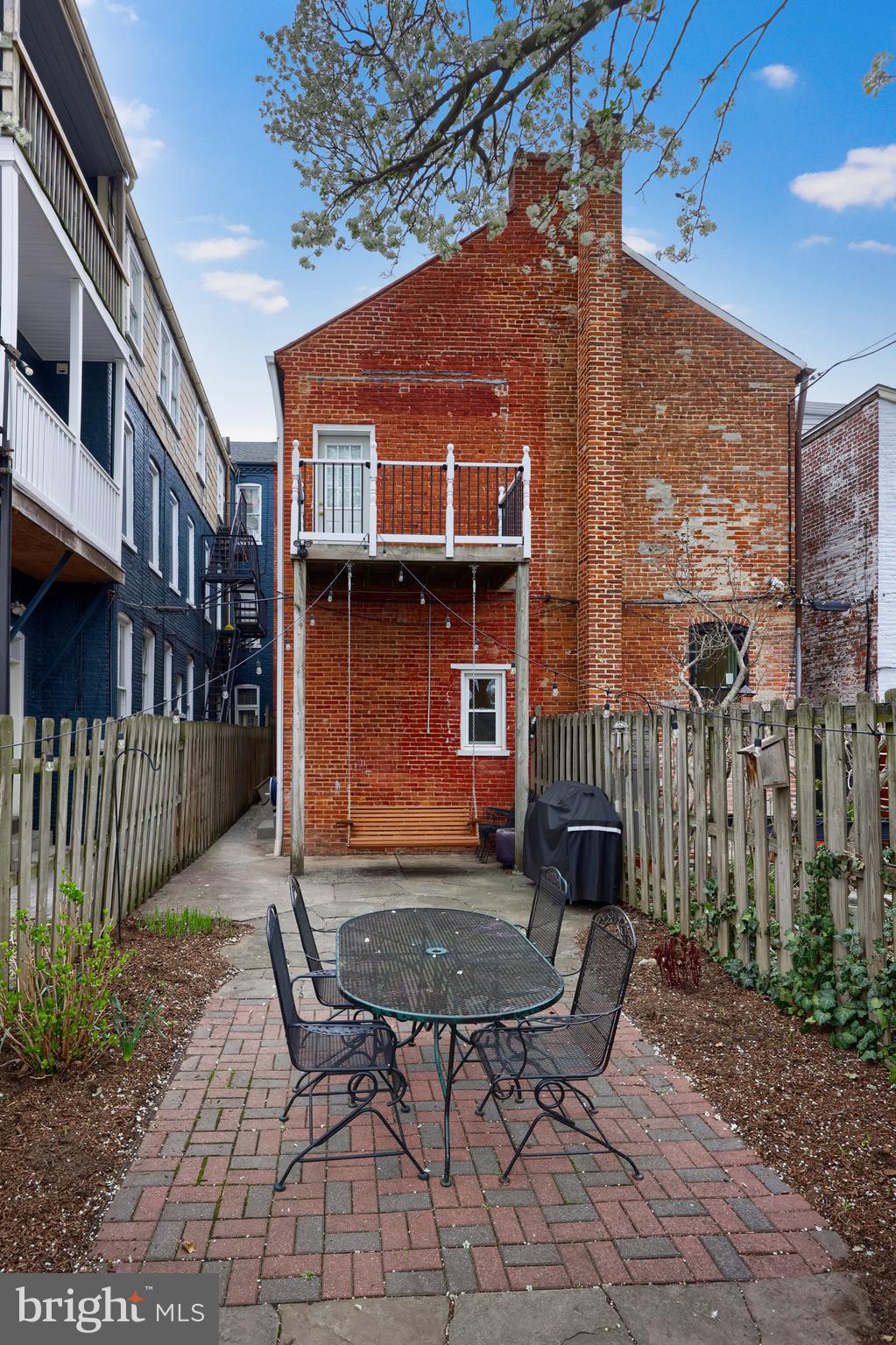 LANCASTER - Residential