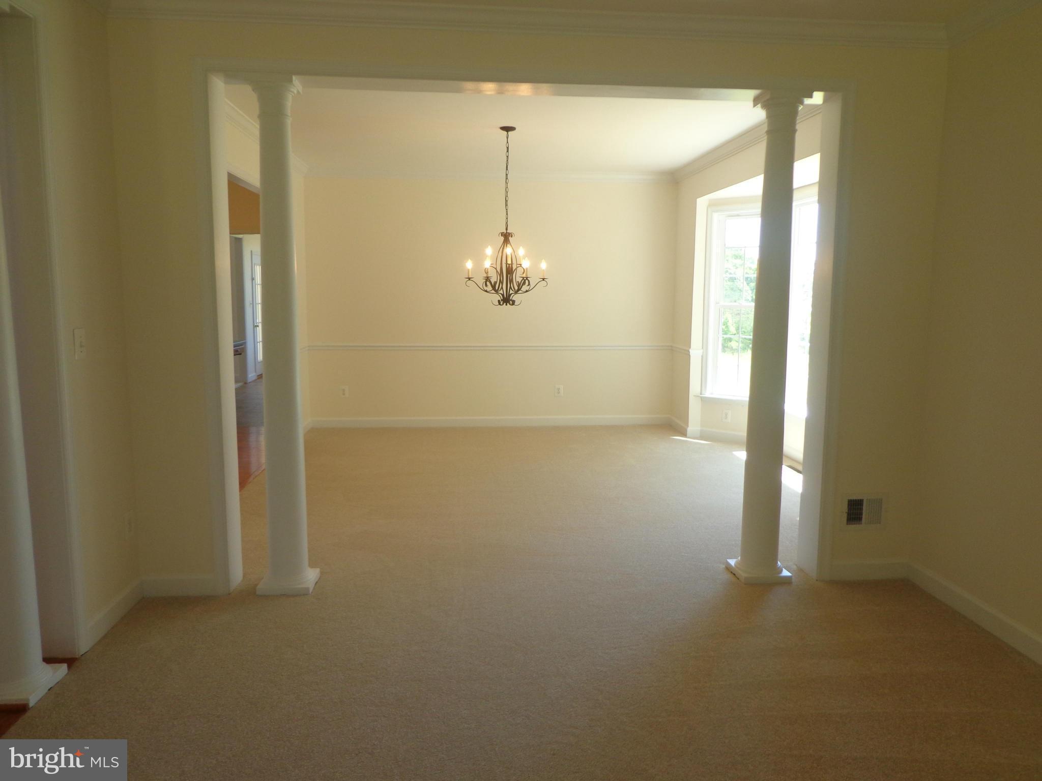 LAUREL RIDGE - Residential