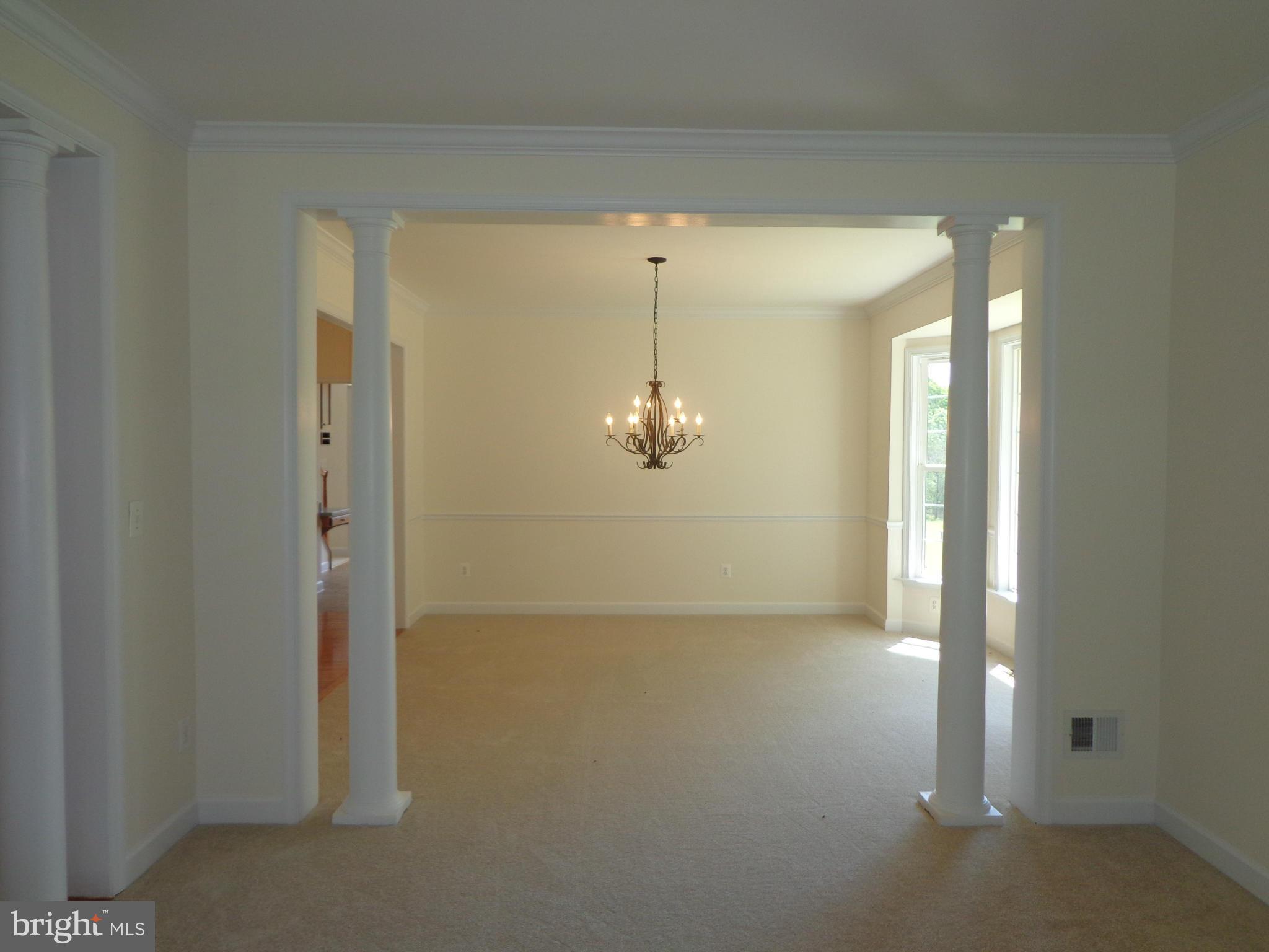 LAUREL RIDGE - Residential