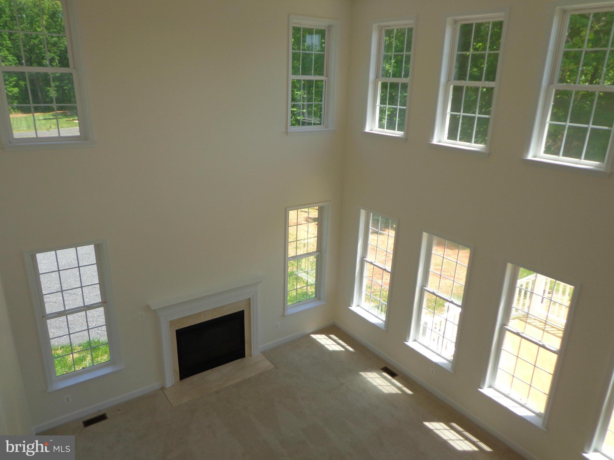 LAUREL RIDGE - Residential