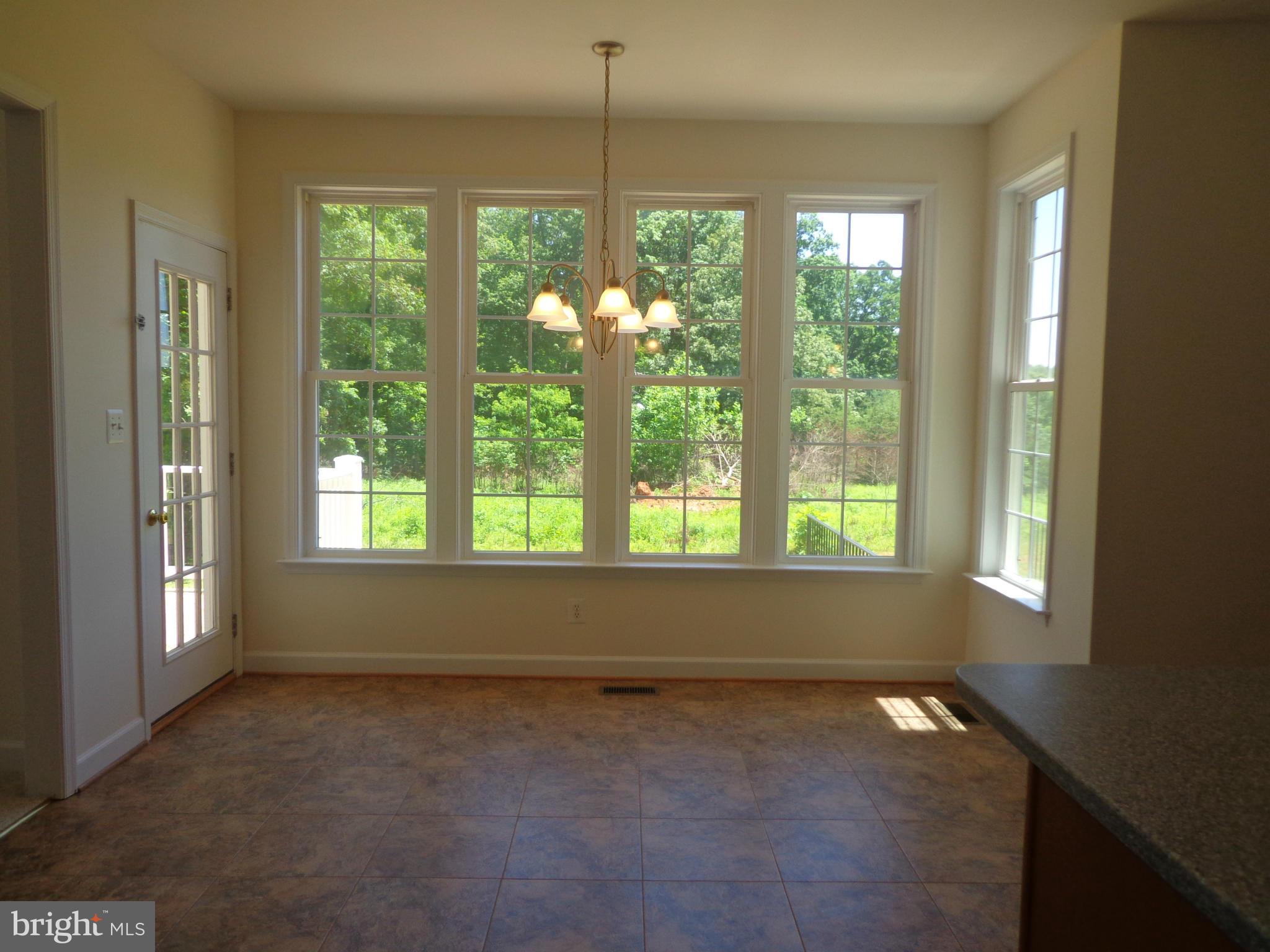 LAUREL RIDGE - Residential