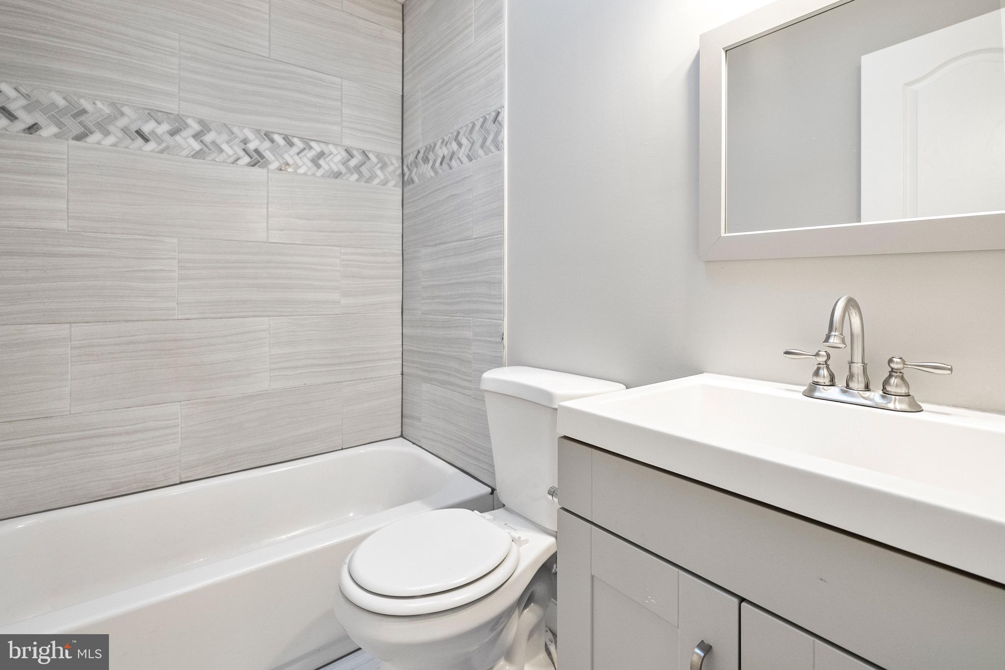 EDMONDSON - Residential Lease