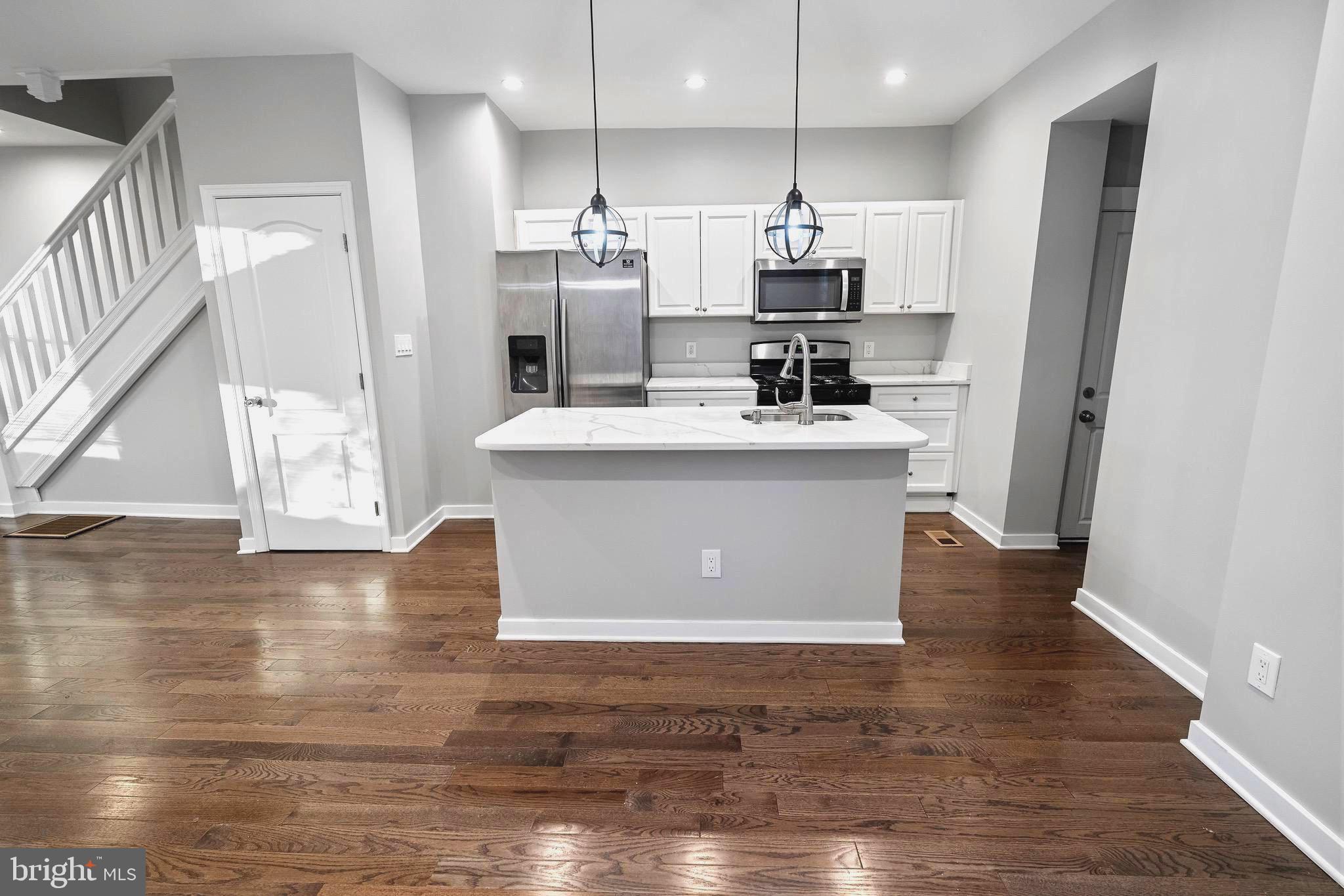 EDMONDSON - Residential Lease