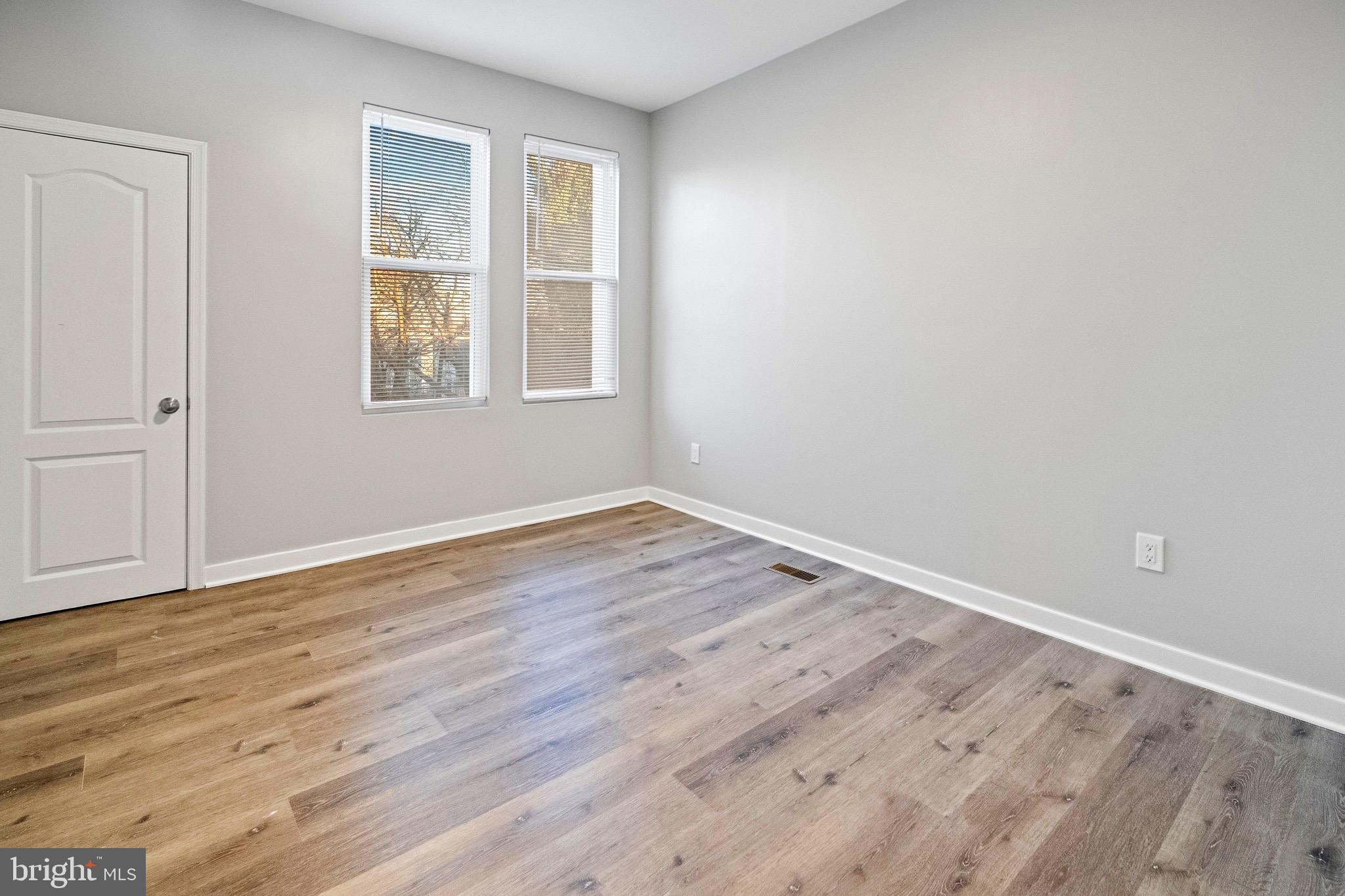 EDMONDSON - Residential Lease