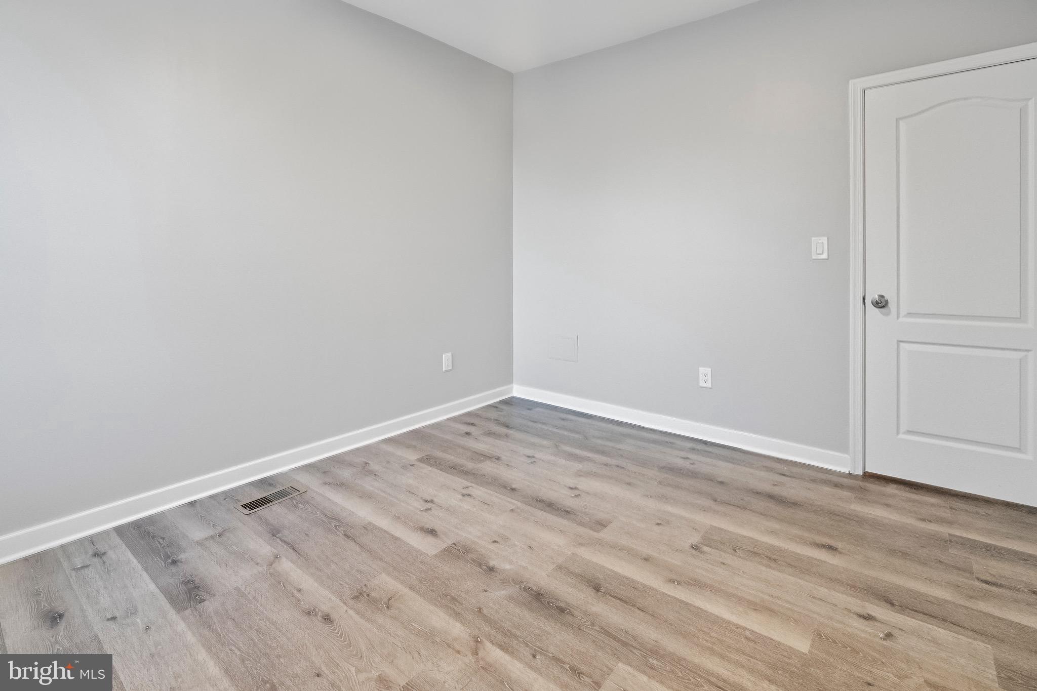 EDMONDSON - Residential Lease