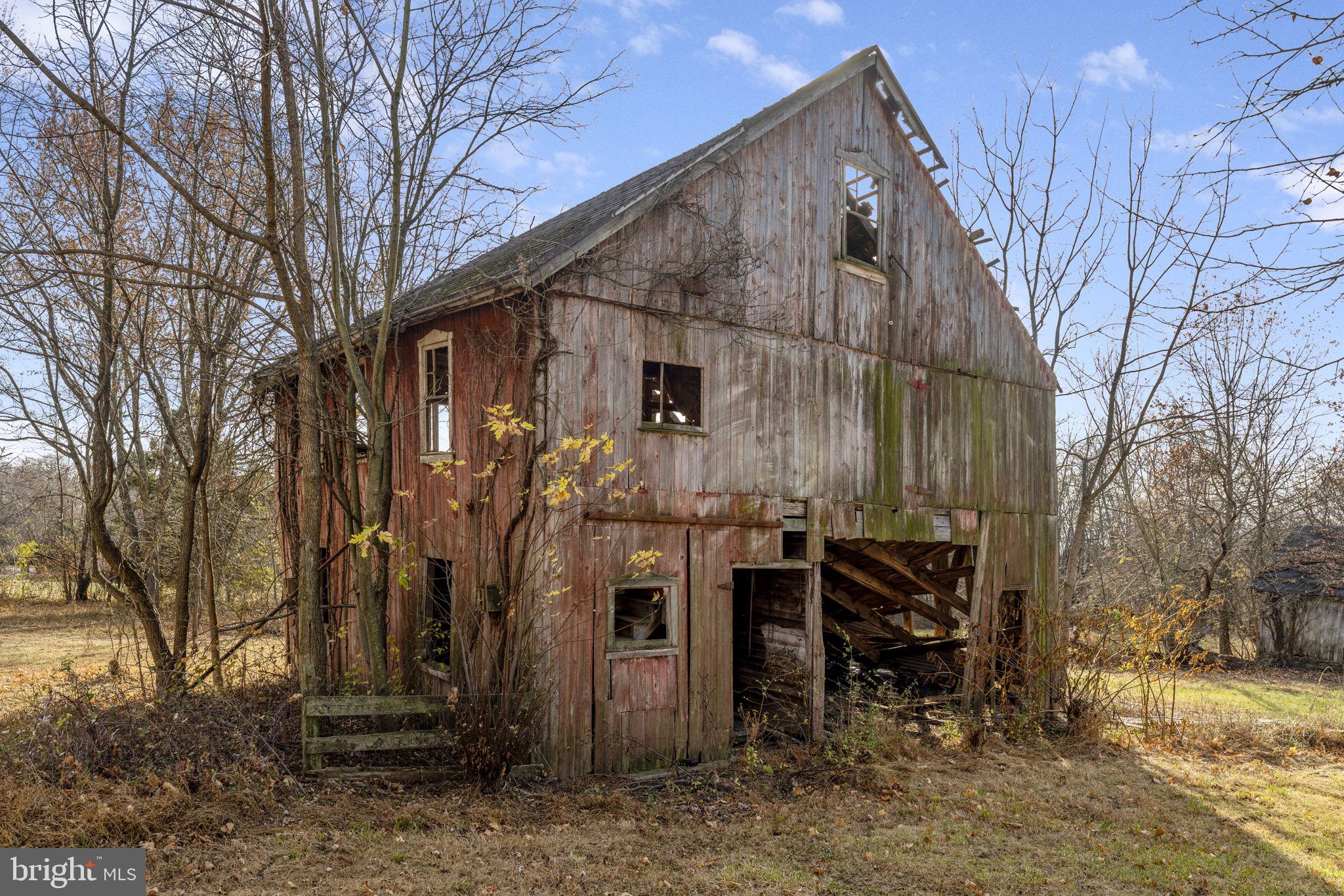 NONE AVAILABLE - Land