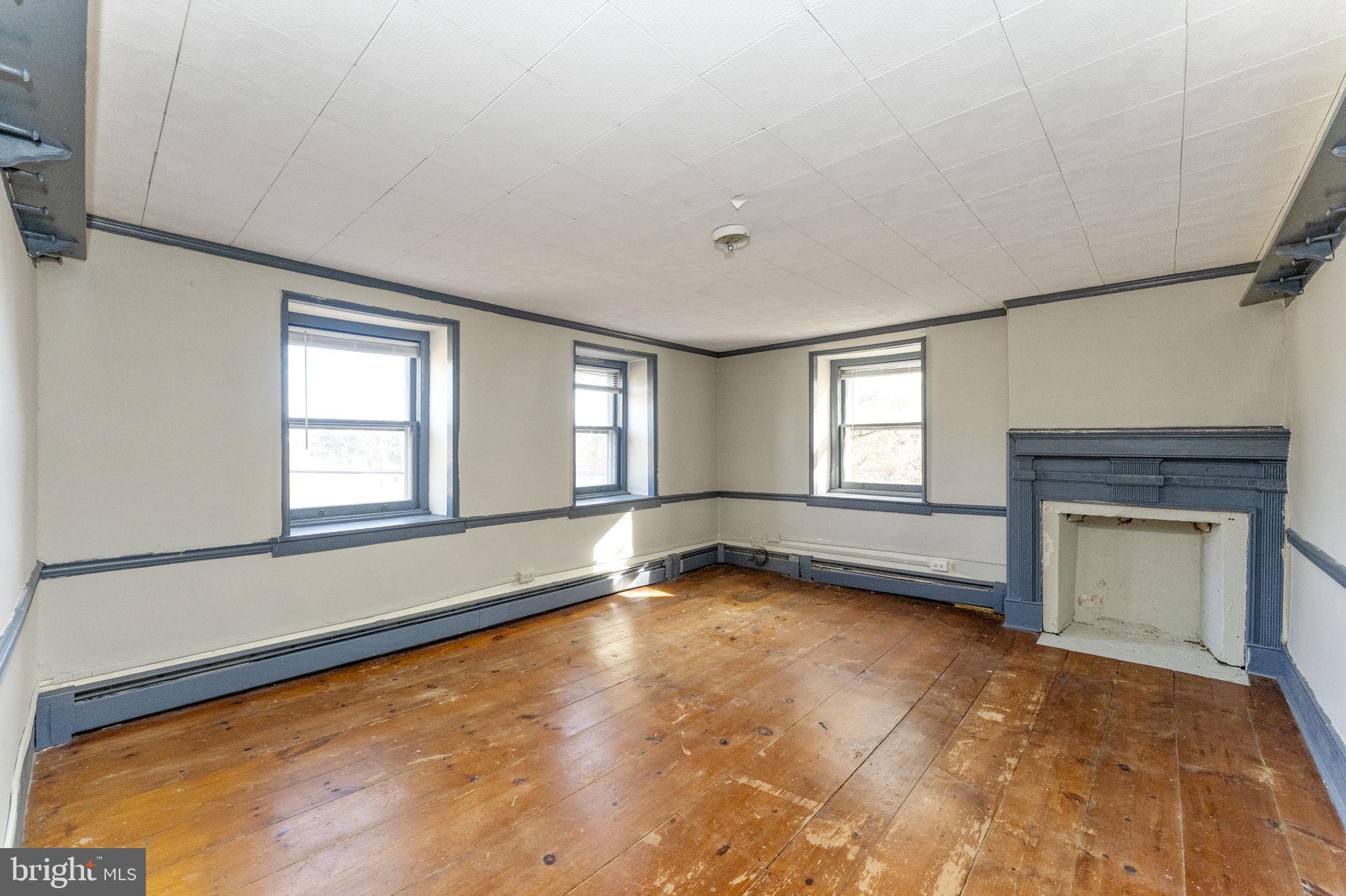 NONE AVAILABLE - Land