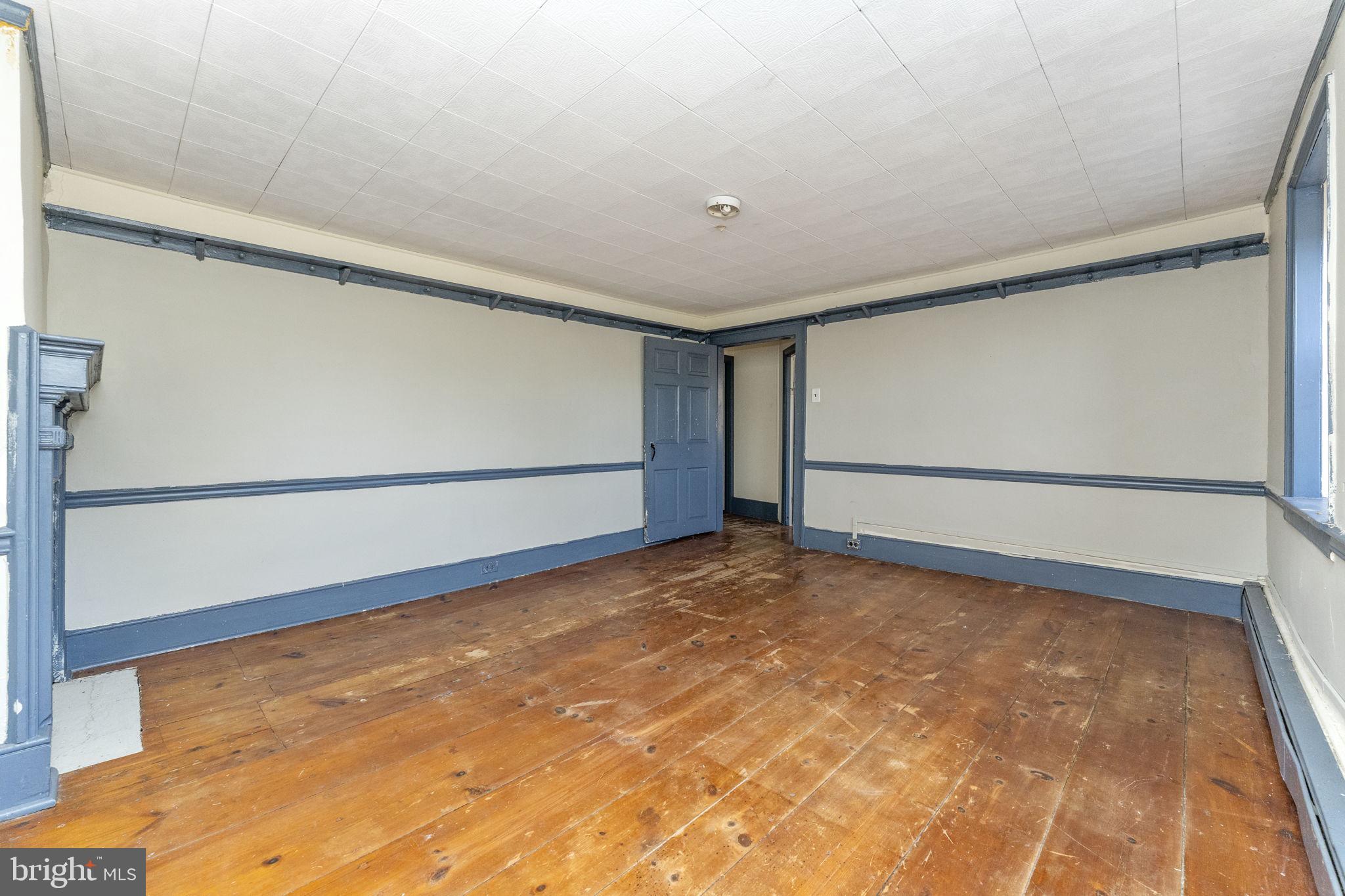 NONE AVAILABLE - Land