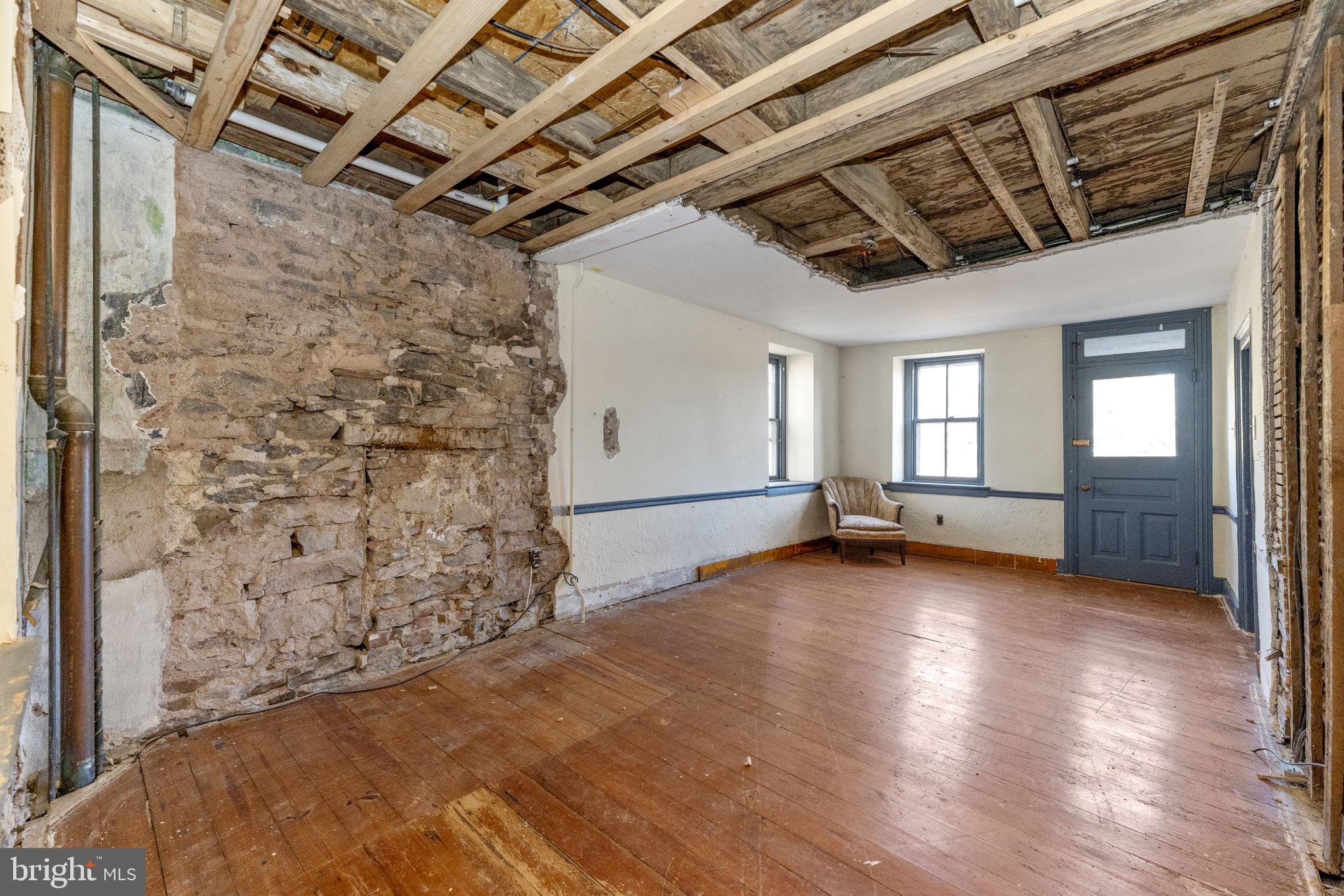 NONE AVAILABLE - Land